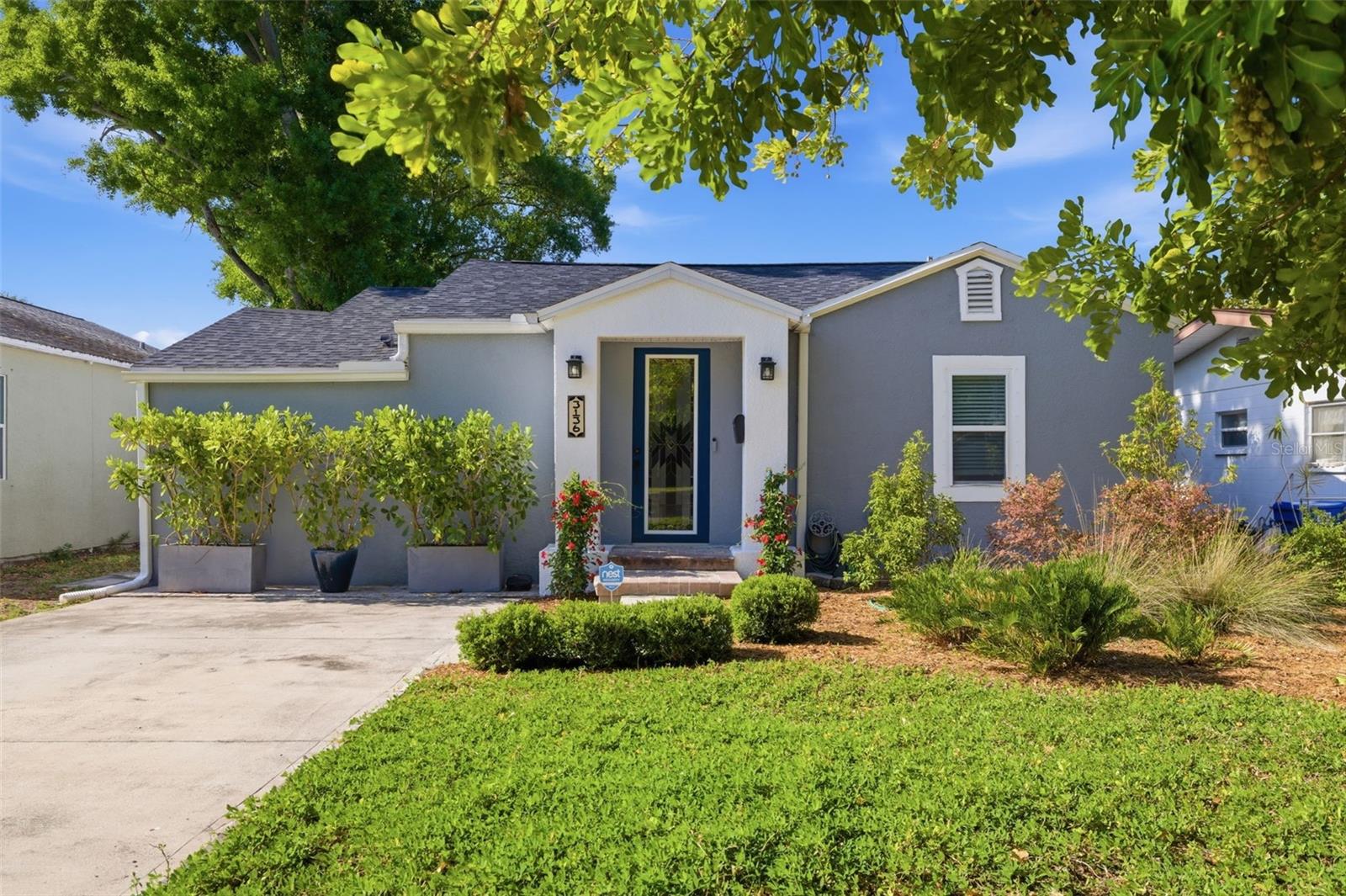 Single Family Residence em ST PETERSBURG, FL - Daniel Dourado