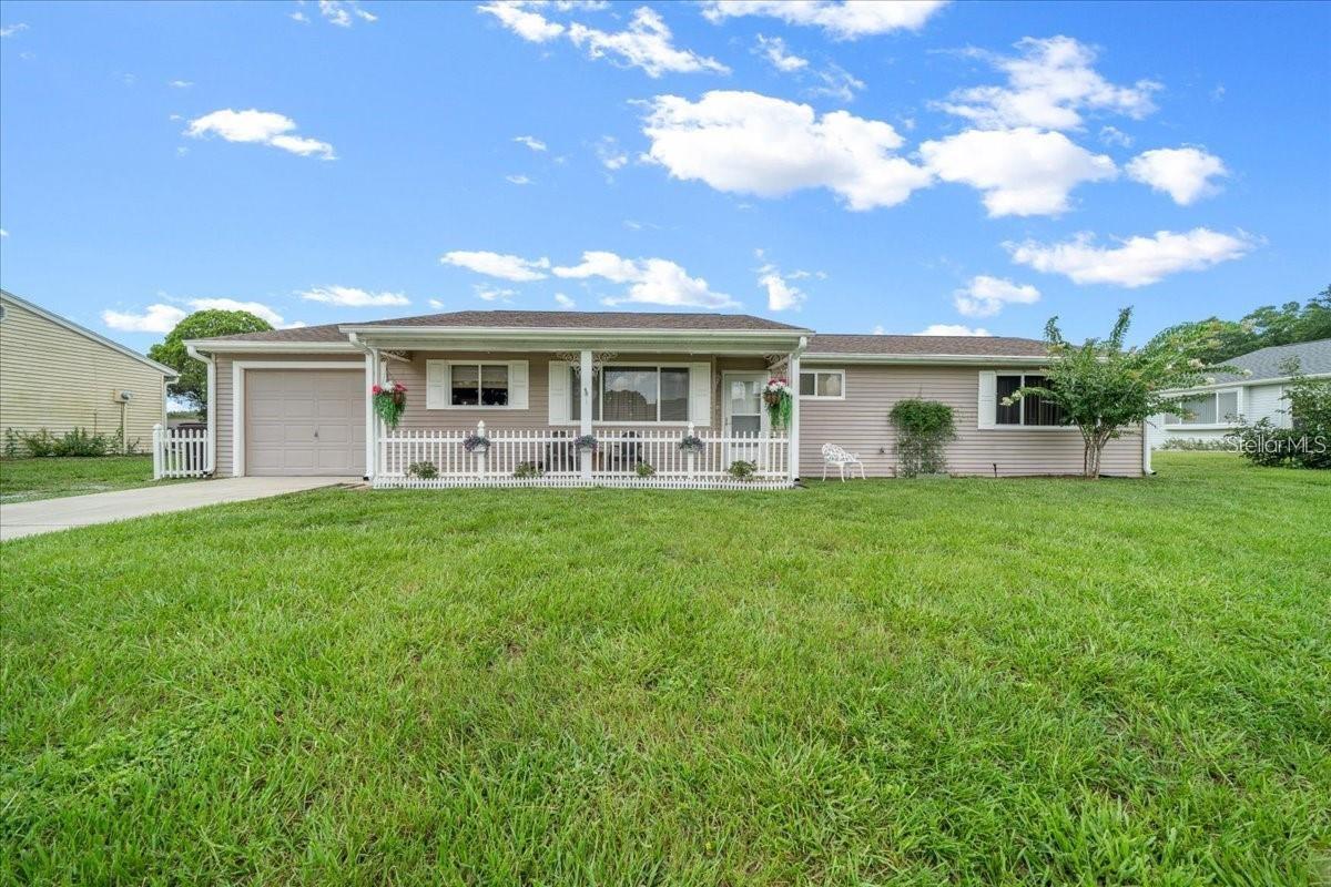 Single Family Residence in OCALA, FL - Daniel Dourado