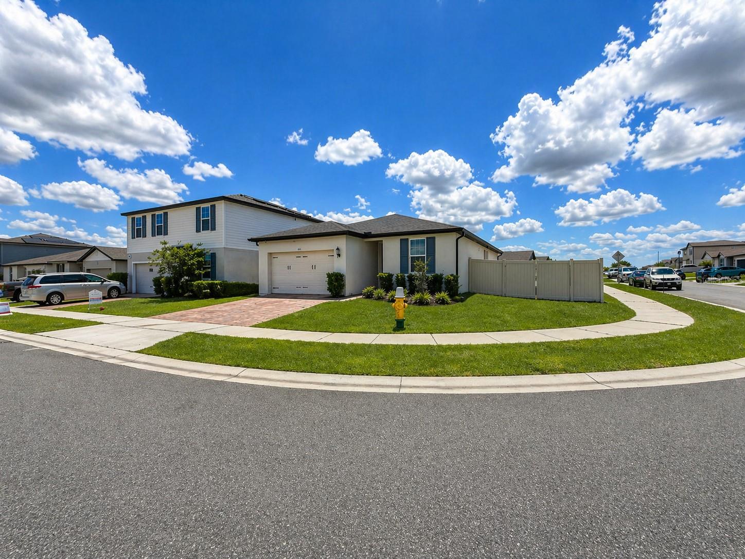 Single Family Residence em WINTER HAVEN, FL - Daniel Dourado