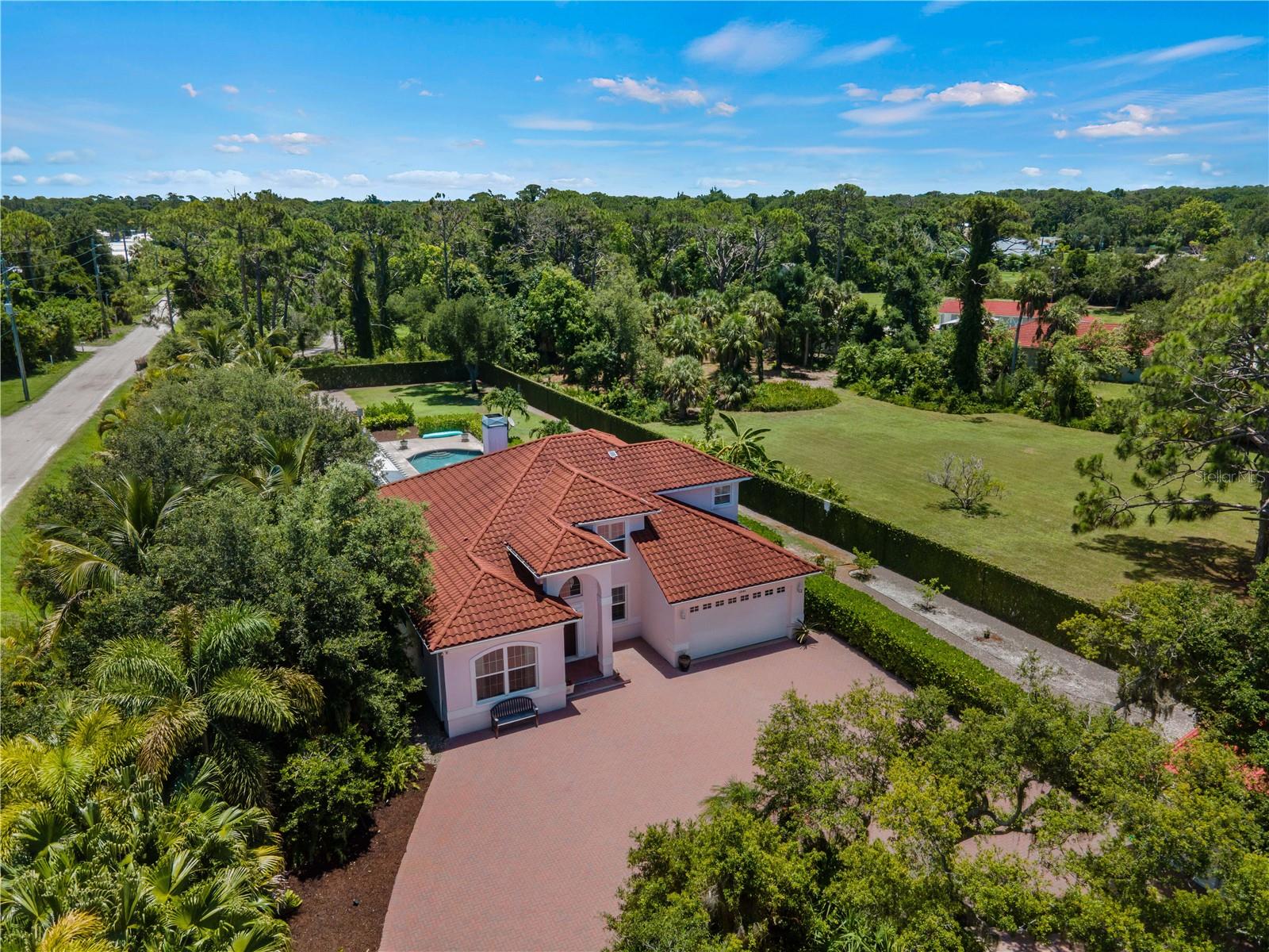 Single Family Residence em ENGLEWOOD, FL - Daniel Dourado