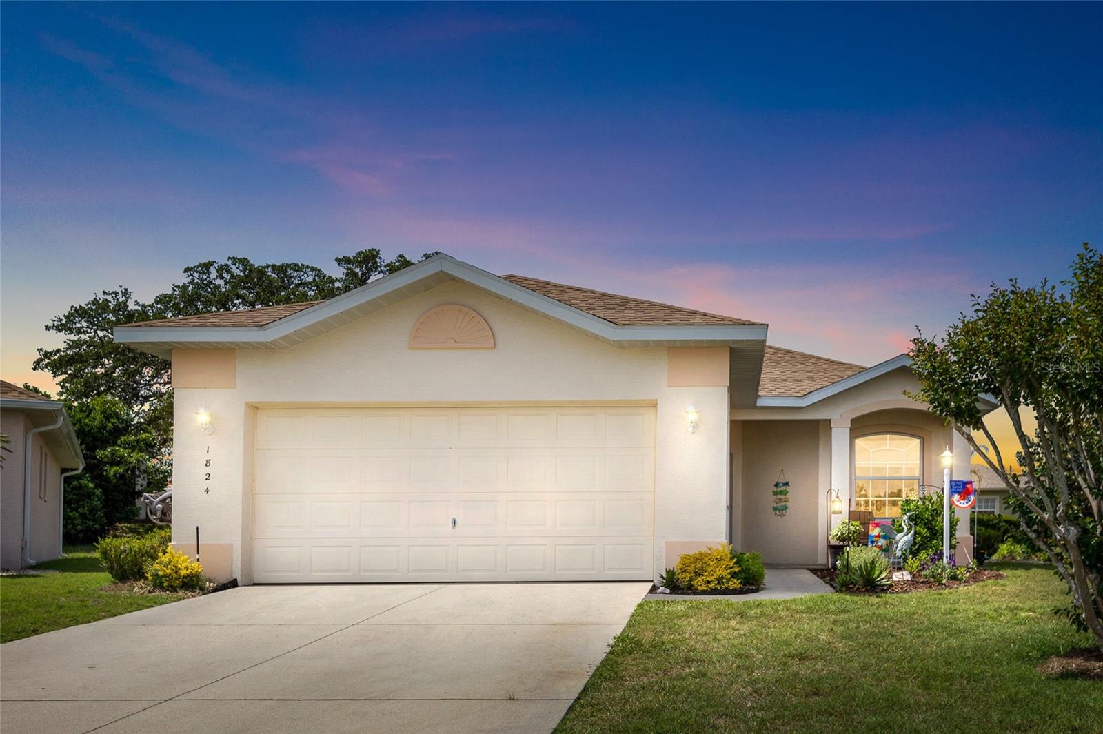 Single Family Residence in LECANTO, FL - Daniel Dourado