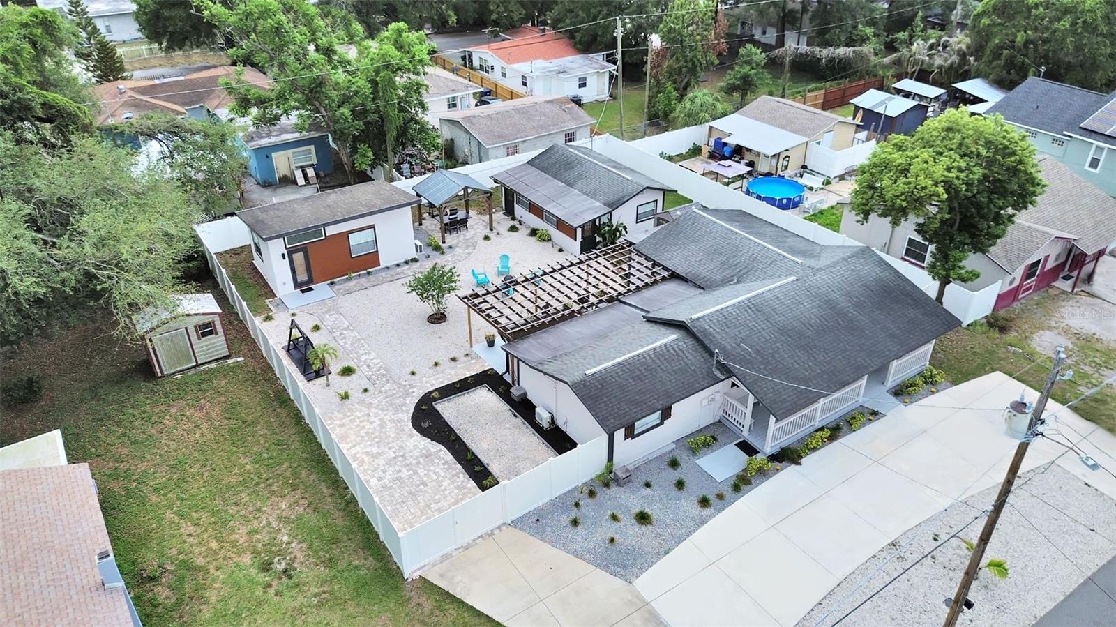 Single Family Residence in TAMPA, FL - Daniel Dourado