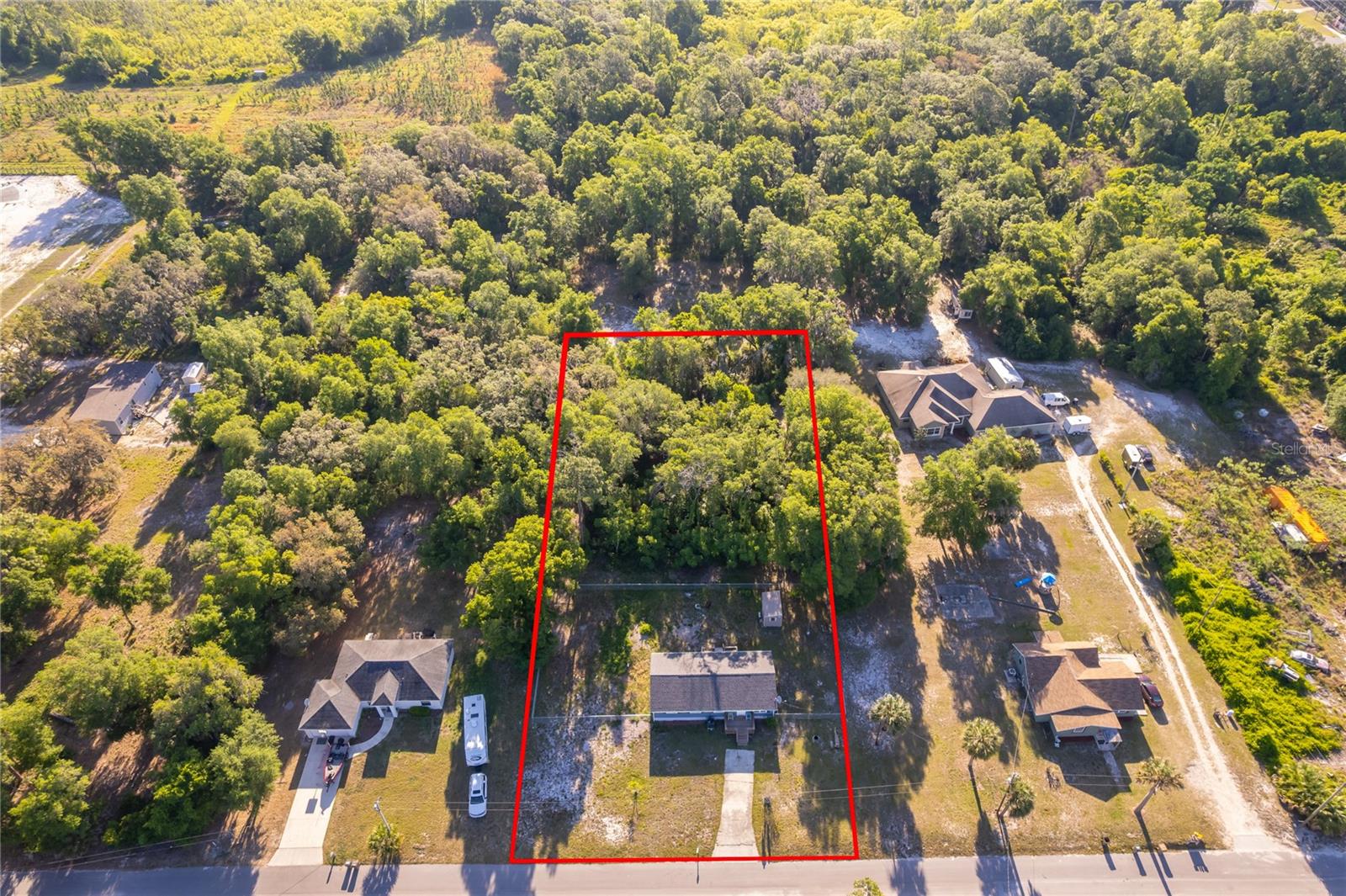 Single Family Residence em UMATILLA, FL - Daniel Dourado