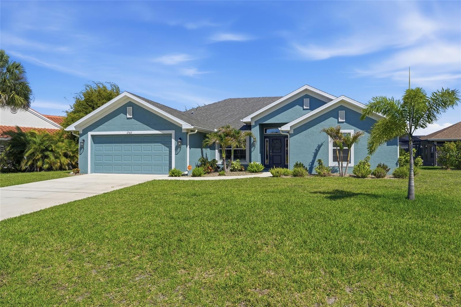 Single Family Residence in PUNTA GORDA, FL - Daniel Dourado