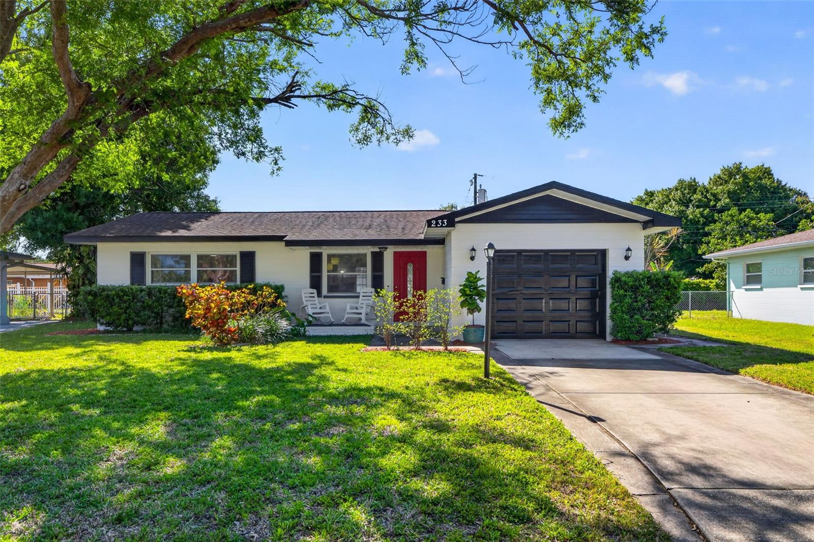 Single Family Residence em ST PETERSBURG, FL - Daniel Dourado