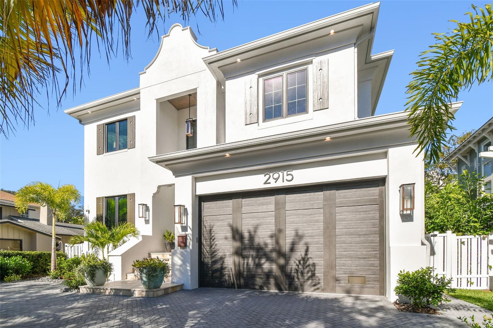 Single Family Residence in TAMPA, FL - Daniel Dourado