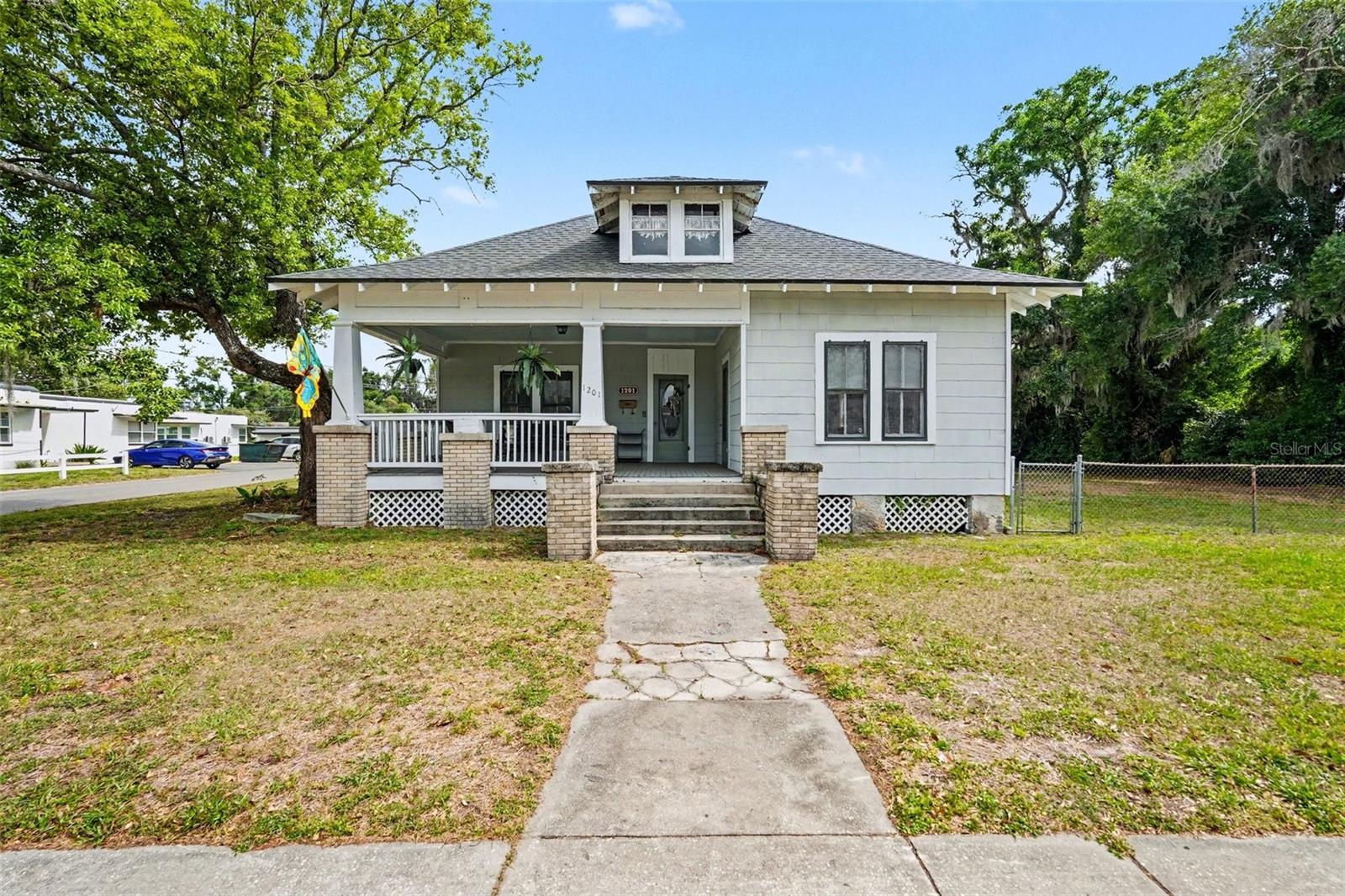 Single Family Residence em PLANT CITY, FL - Daniel Dourado