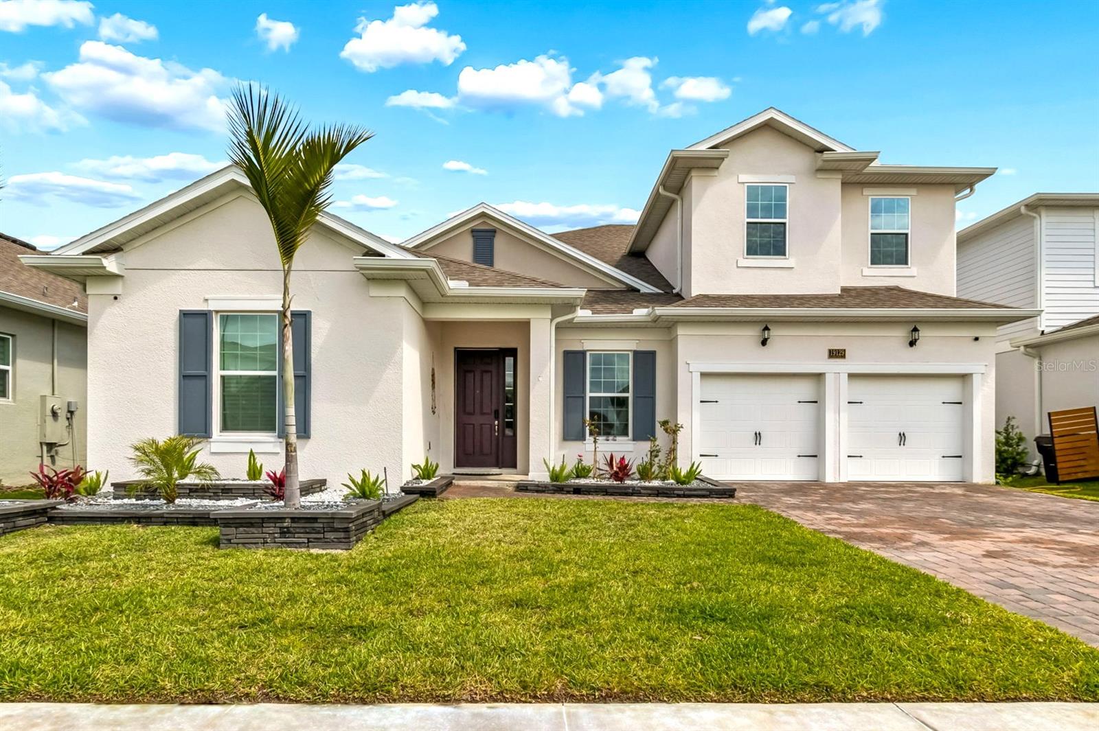 Single Family Residence in ORLANDO, FL - Daniel Dourado