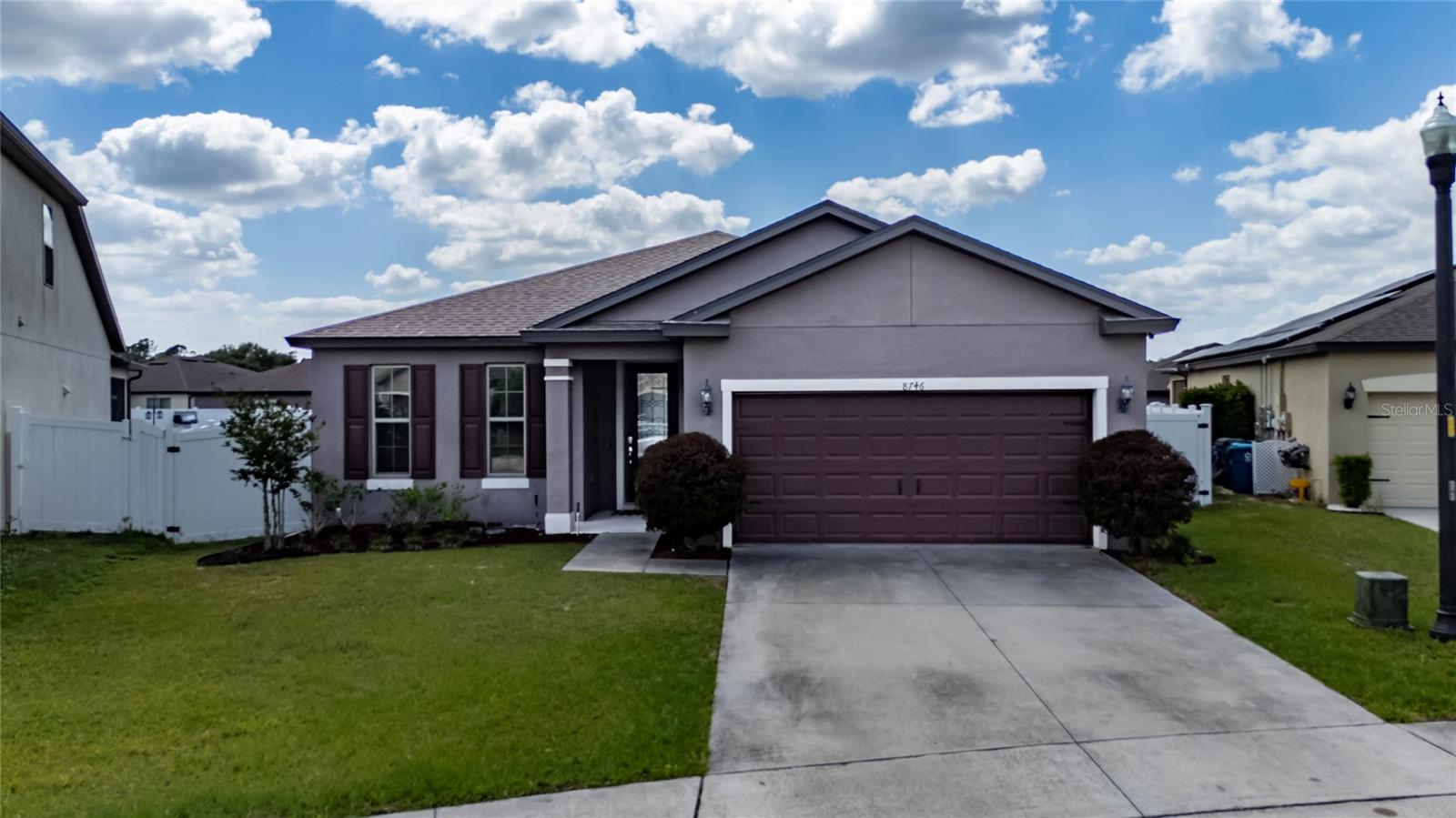 Single Family Residence in POLK CITY, FL - Daniel Dourado