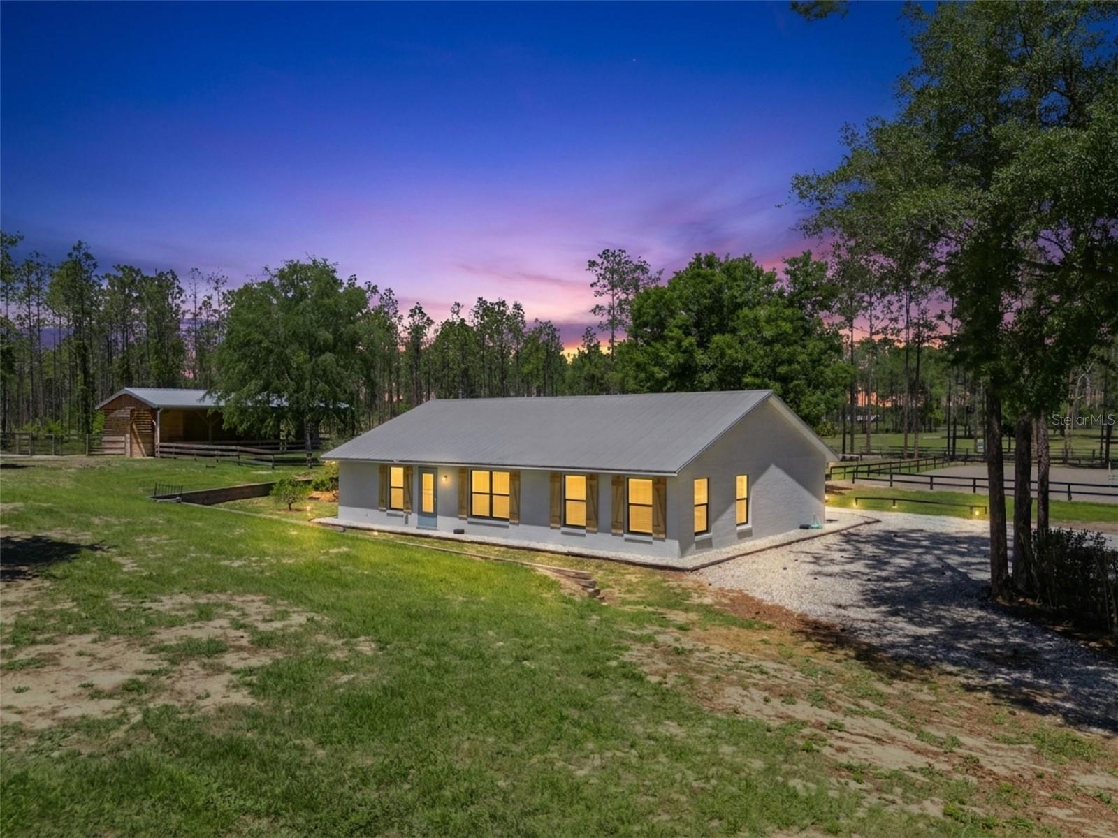 Single Family Residence em EUSTIS, FL - Daniel Dourado