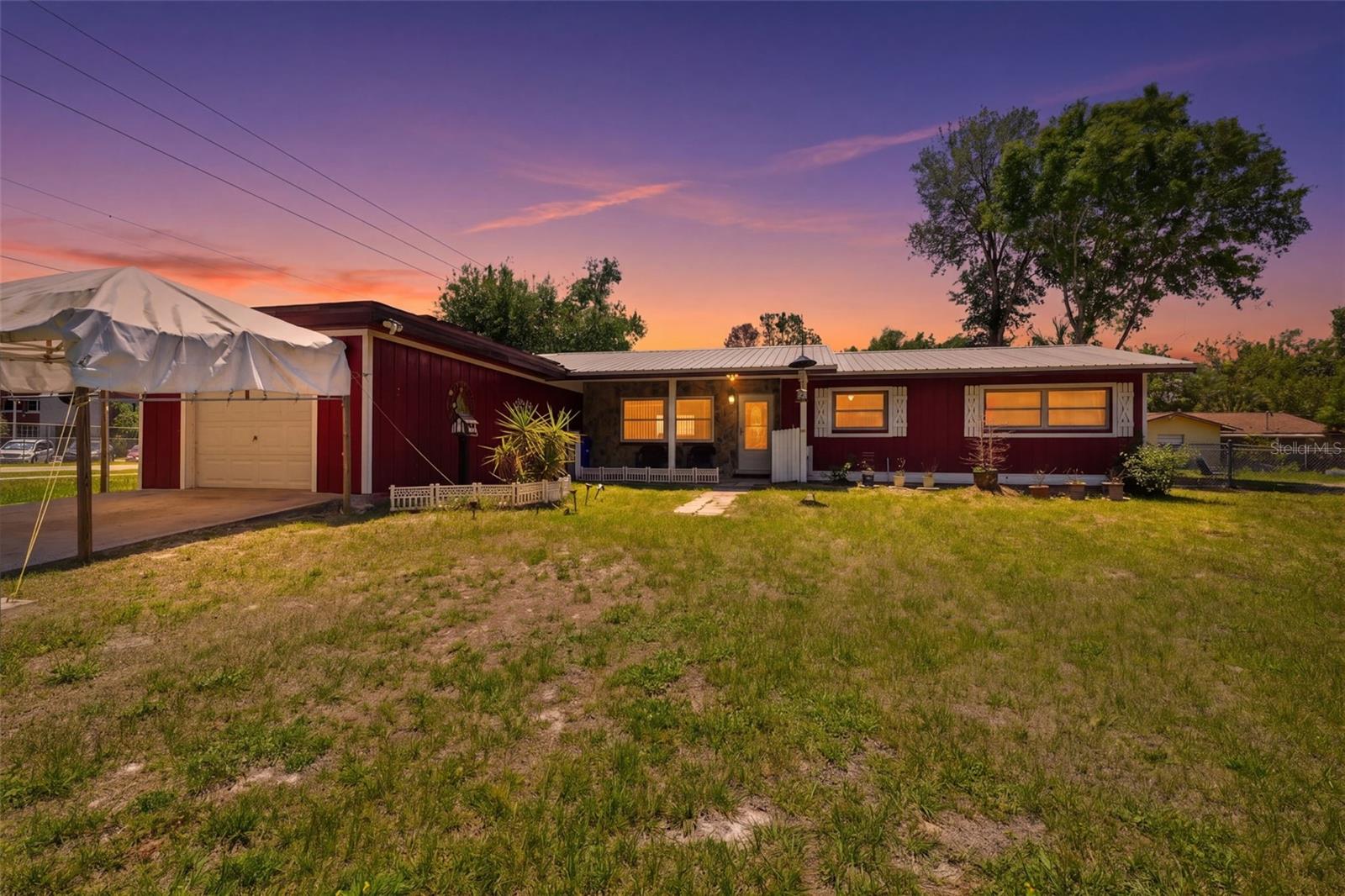 Single Family Residence em CRYSTAL RIVER, FL - Daniel Dourado