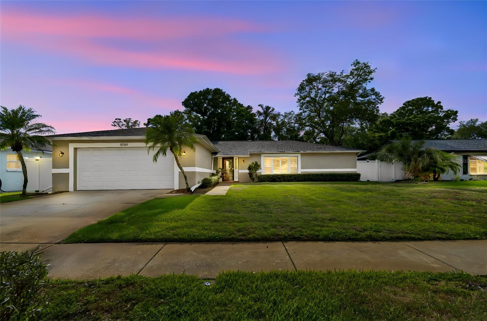 Single Family Residence em SEMINOLE, FL - Daniel Dourado