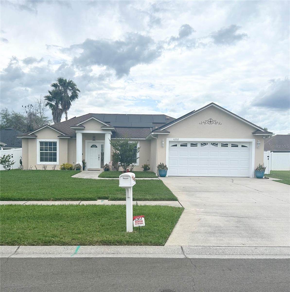 Single Family Residence em ST CLOUD, FL - Daniel Dourado