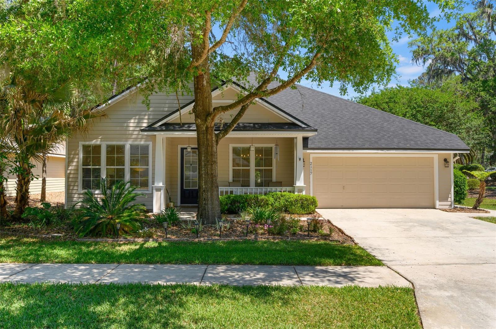Single Family Residence em NEWBERRY, FL - Daniel Dourado