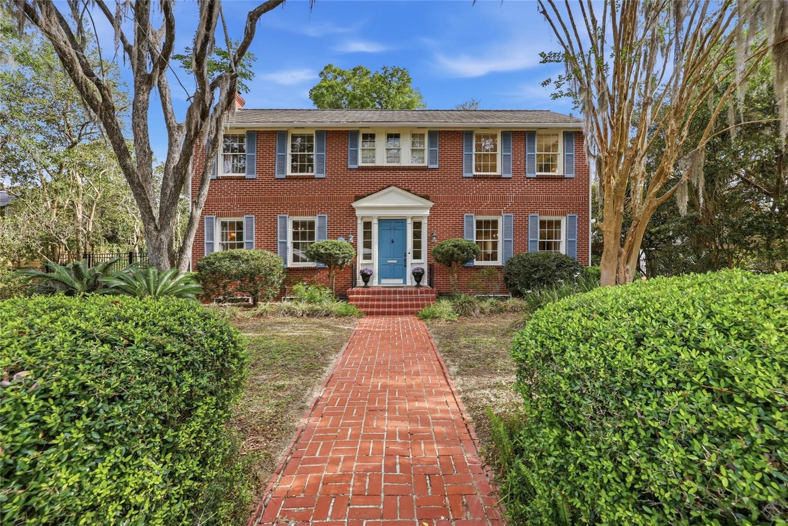 Single Family Residence in GAINESVILLE, FL - Daniel Dourado