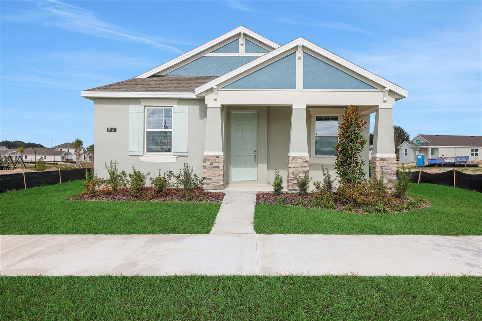 Single Family Residence in APOPKA, FL - Daniel Dourado