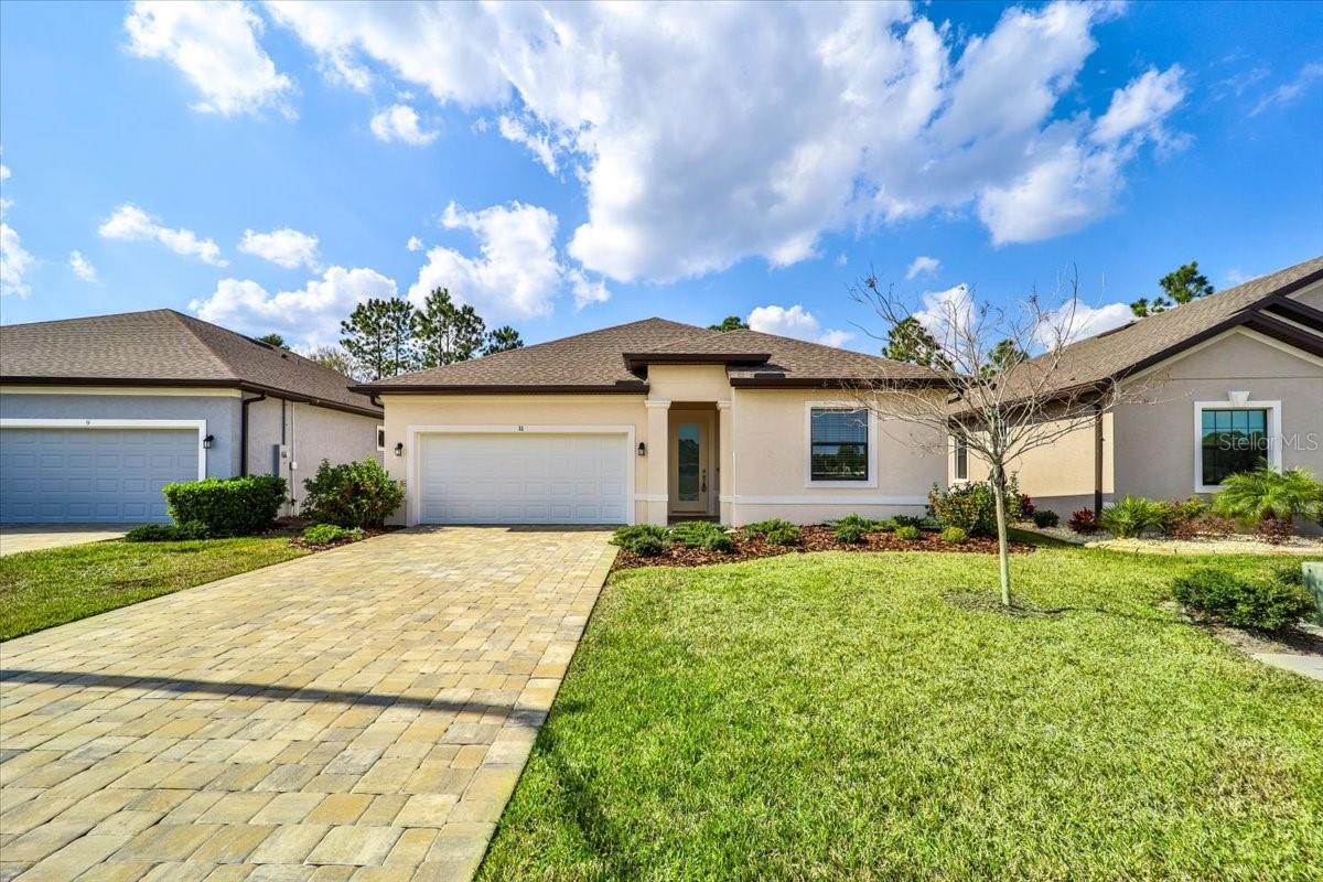 Single Family Residence in PALM COAST, FL - Daniel Dourado