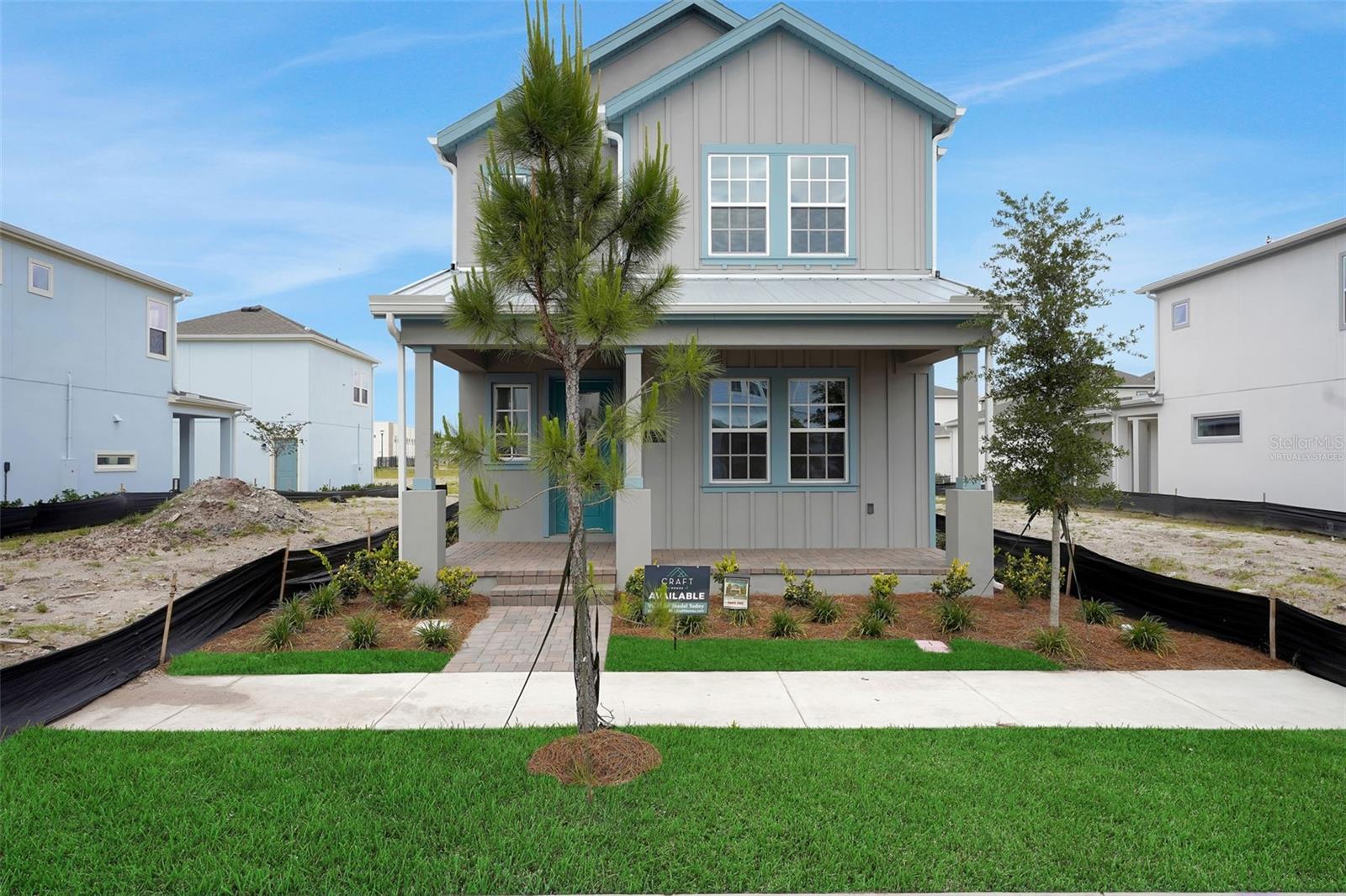 Single Family Residence in ORLANDO, FL - Daniel Dourado