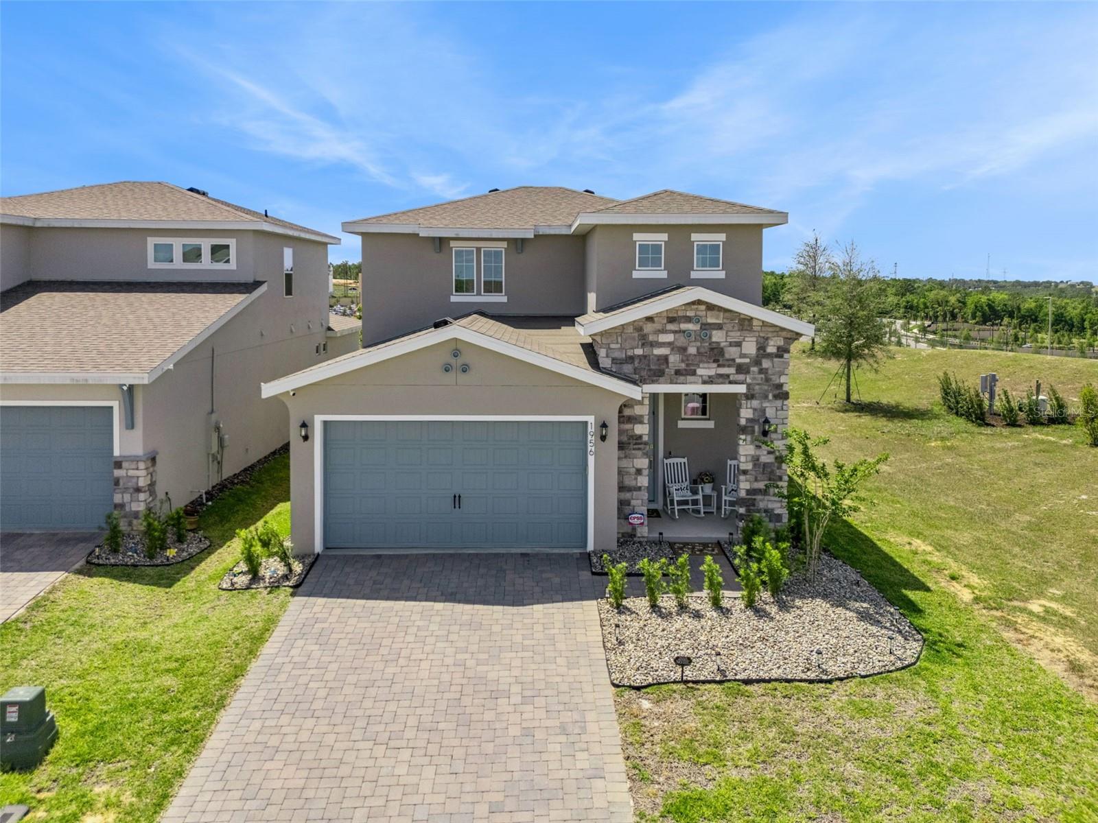 Single Family Residence in MINNEOLA, FL - Daniel Dourado