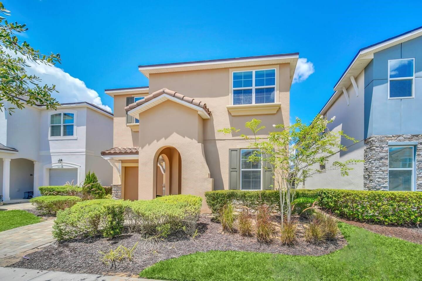 Single Family Residence in KISSIMMEE, FL - Daniel Dourado