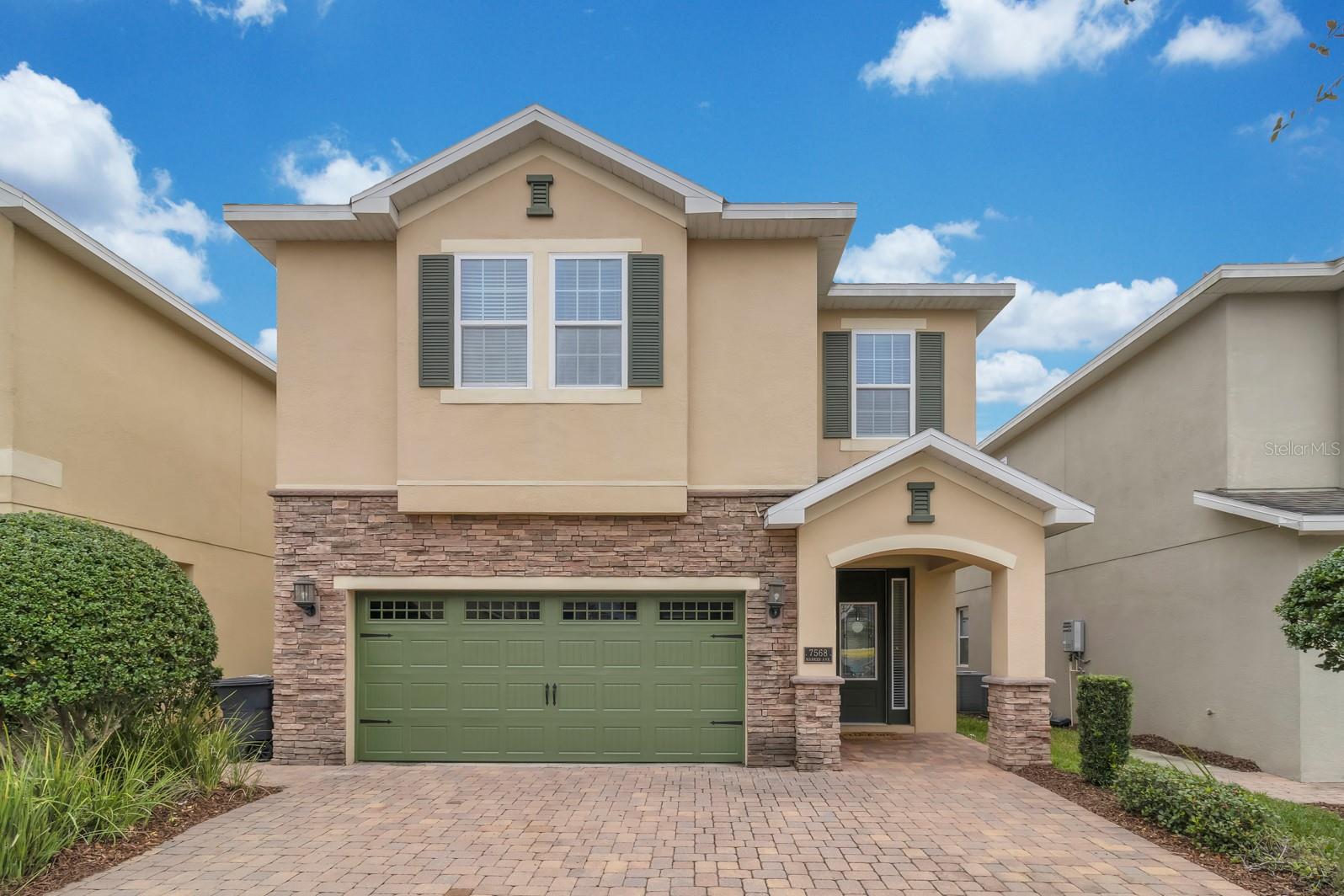 Single Family Residence in KISSIMMEE, FL - Daniel Dourado