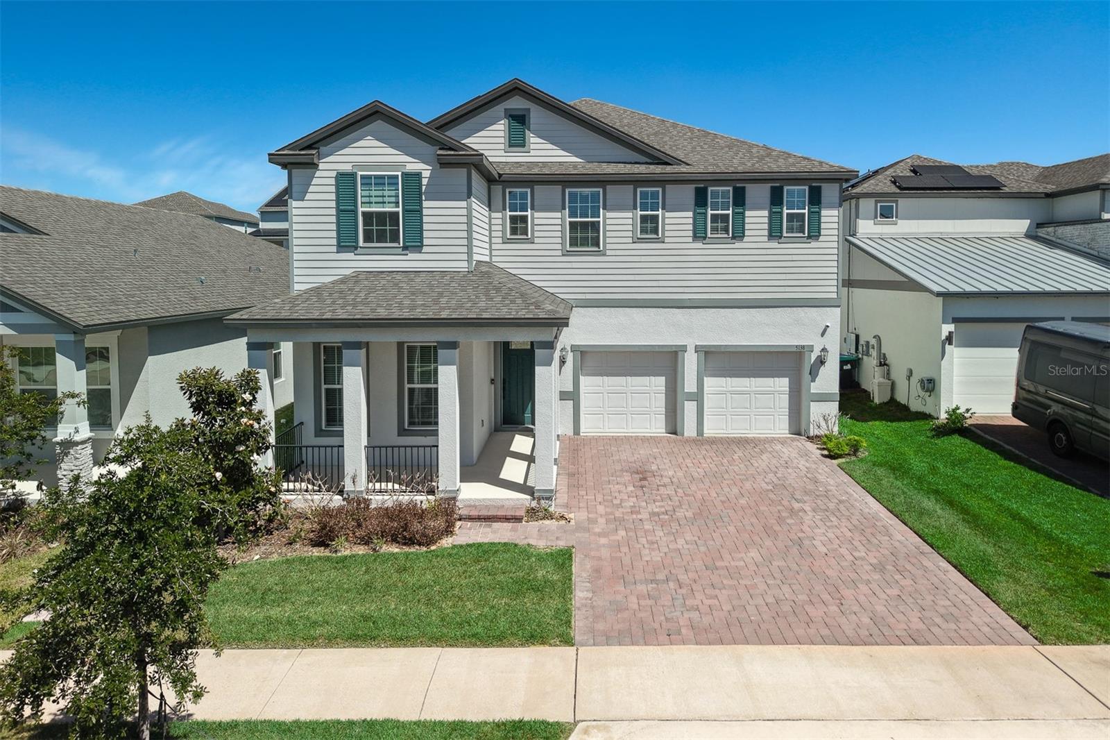 Single Family Residence in WINTER GARDEN, FL - Daniel Dourado