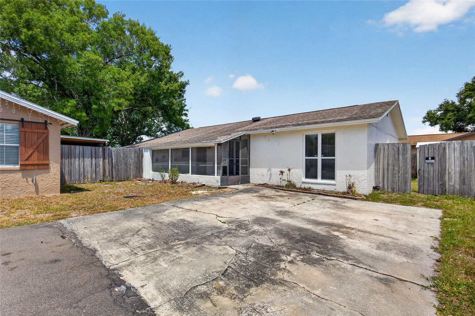 Single Family Residence in TAMPA, FL - Daniel Dourado