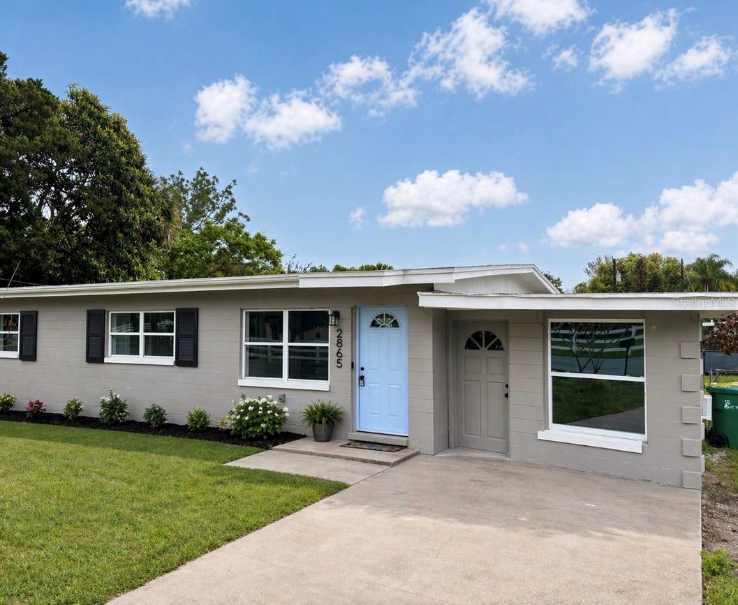 Single Family Residence in TITUSVILLE, FL - Daniel Dourado