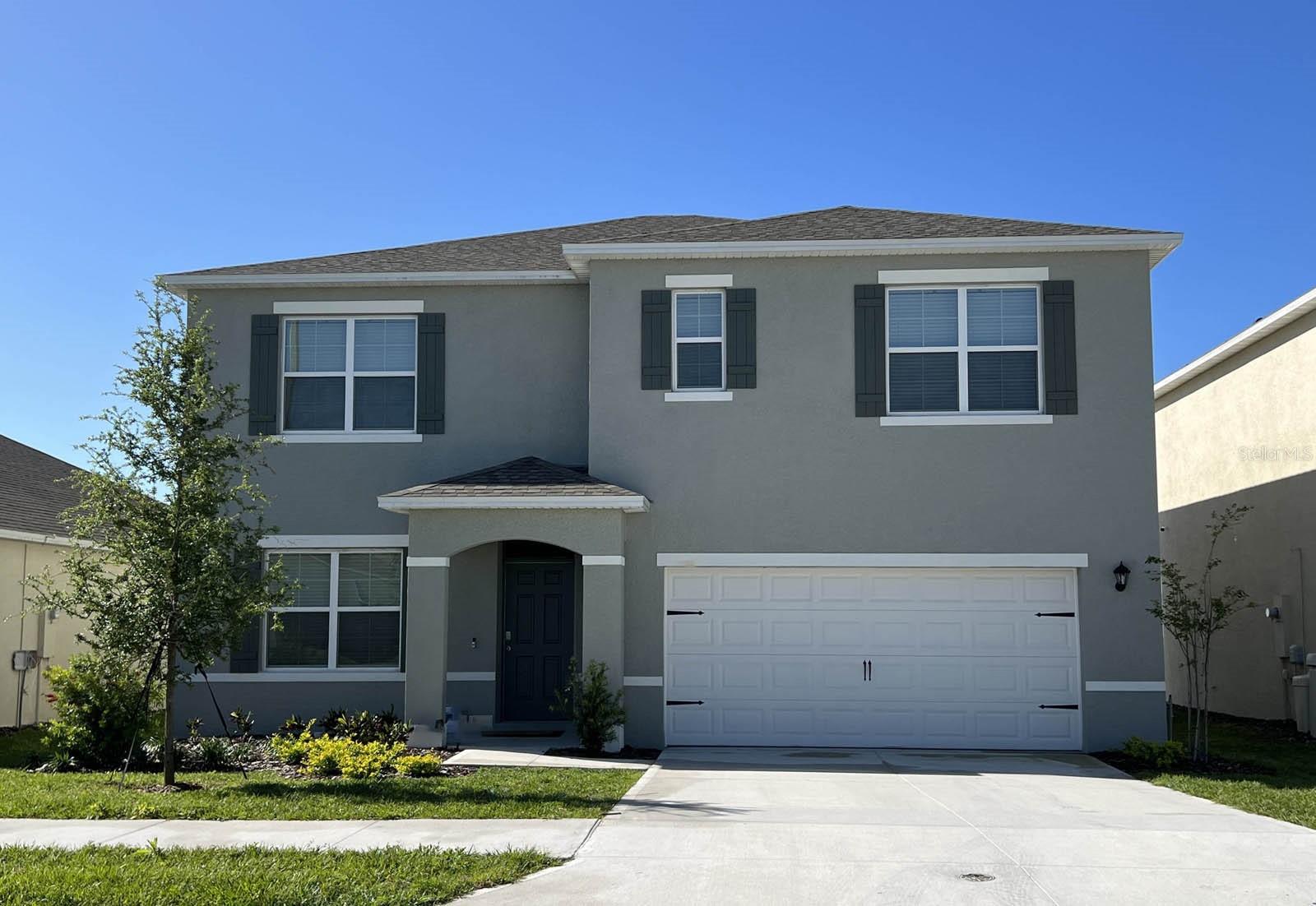 Single Family Residence in DAVENPORT, FL - Daniel Dourado