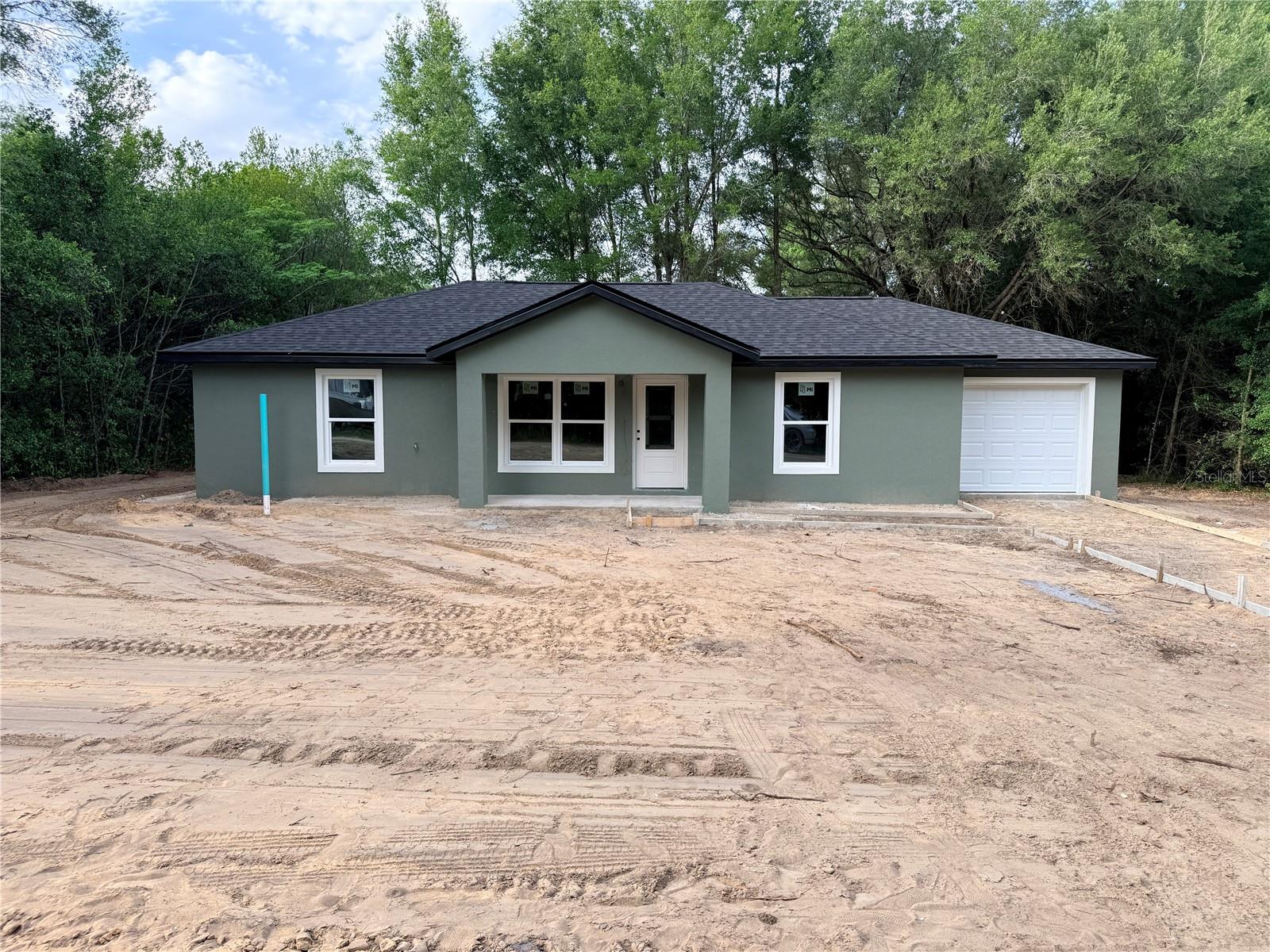 Single Family Residence em SUMMERFIELD, FL - Daniel Dourado