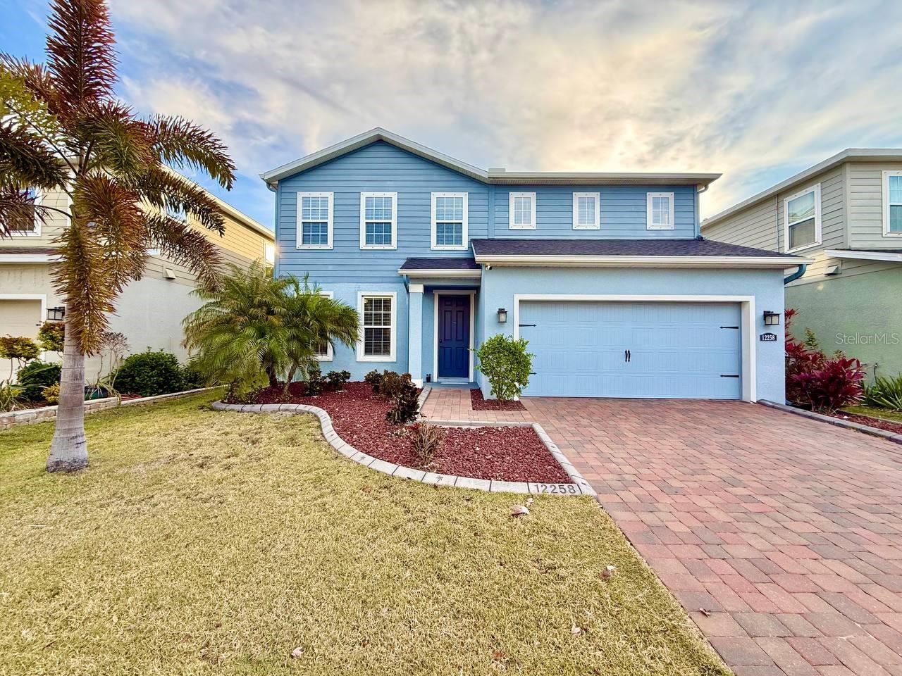 Single Family Residence in RIVERVIEW, FL - Daniel Dourado