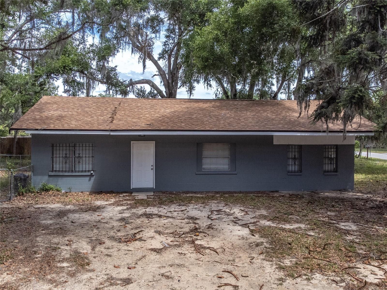 Single Family Residence in DADE CITY, FL - Daniel Dourado