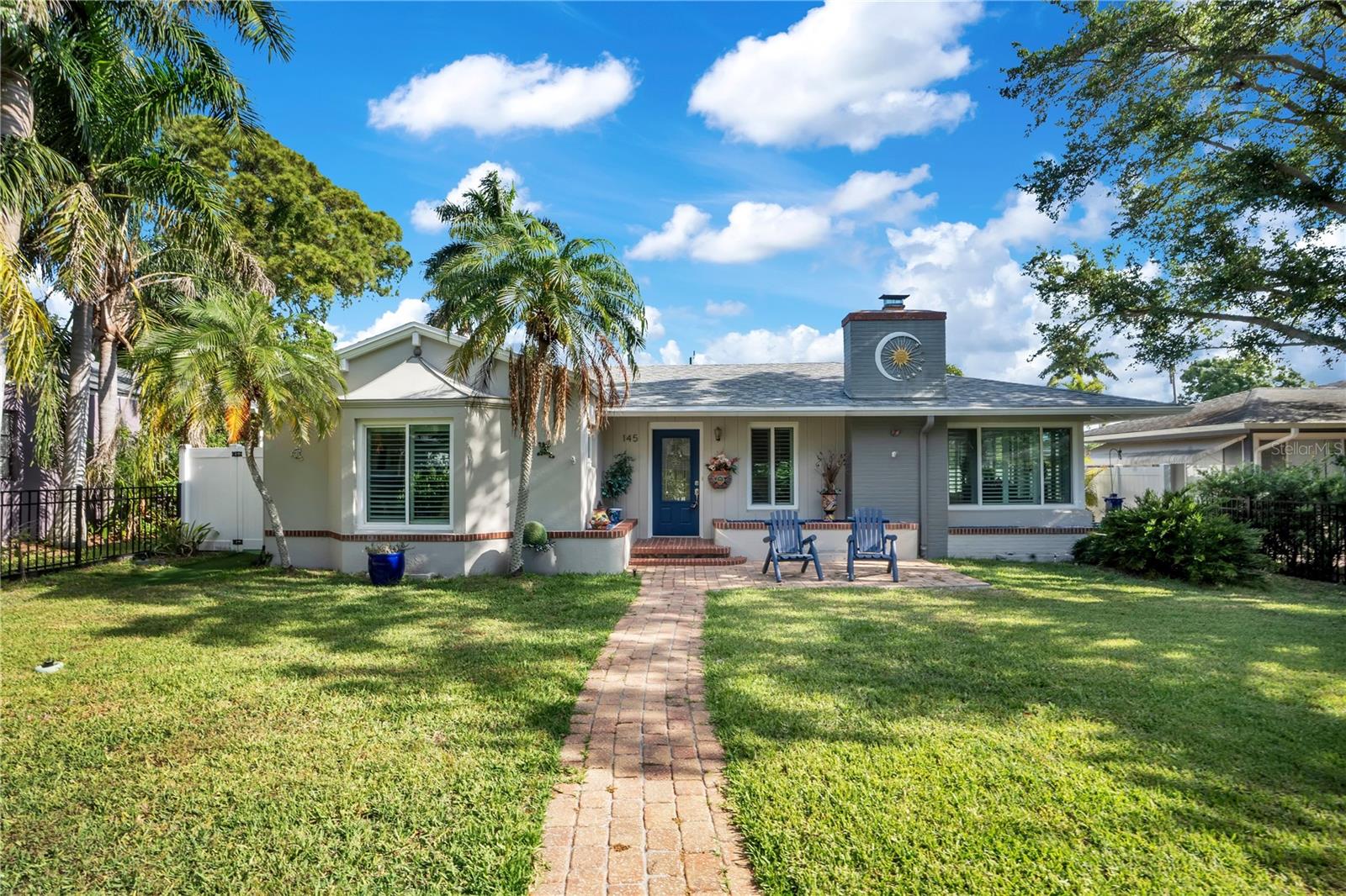 Single Family Residence em ST PETERSBURG, FL - Daniel Dourado