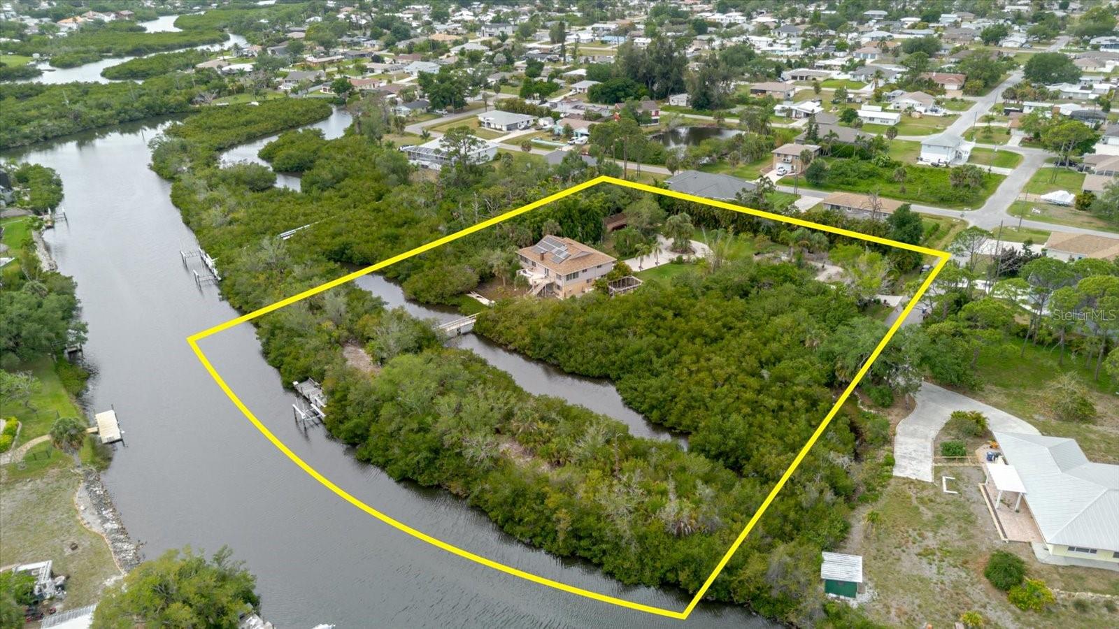 Single Family Residence em VENICE, FL - Daniel Dourado