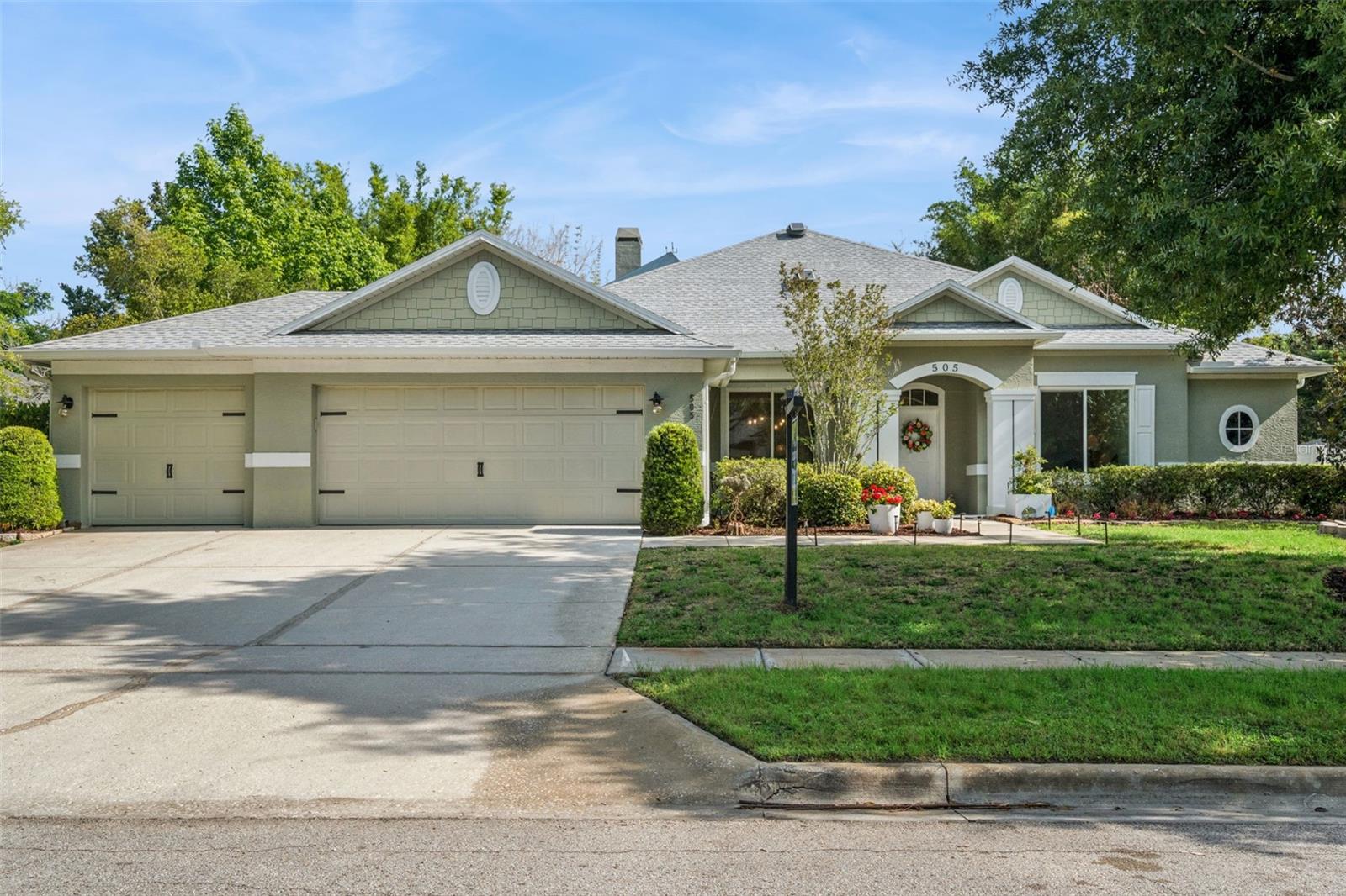 Single Family Residence em OAKLAND, FL - Daniel Dourado