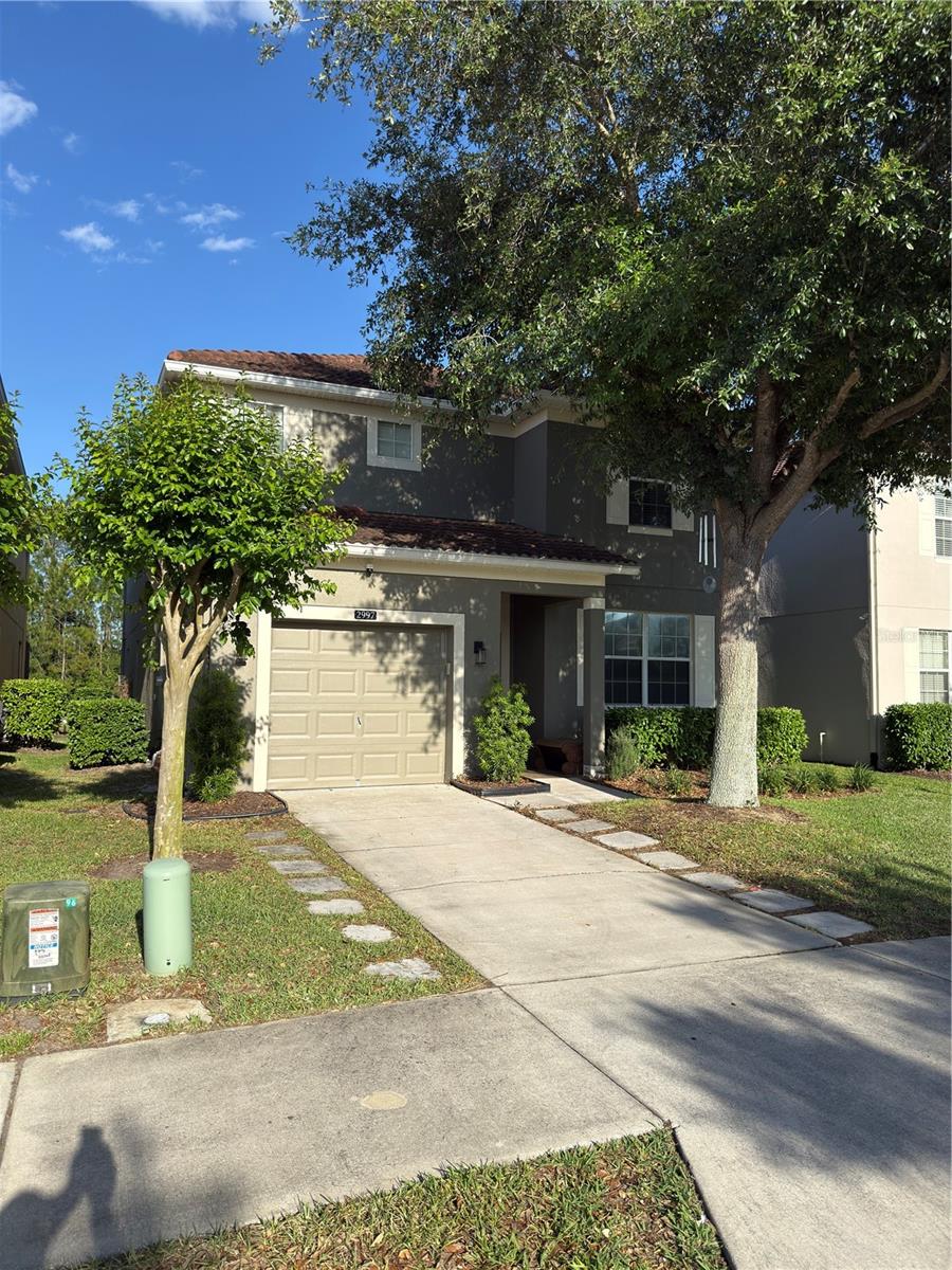 Single Family Residence in KISSIMMEE, FL - Daniel Dourado