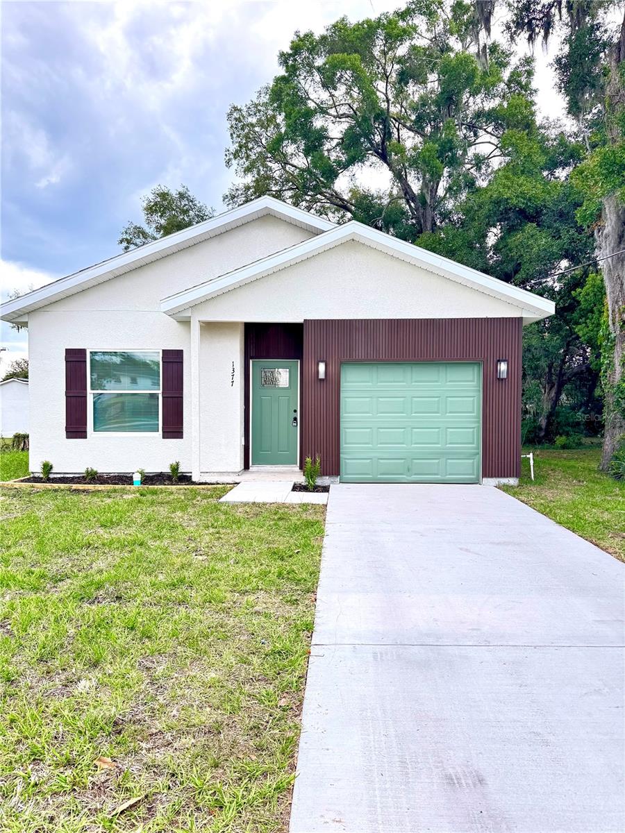 Single Family Residence in OCALA, FL - Daniel Dourado