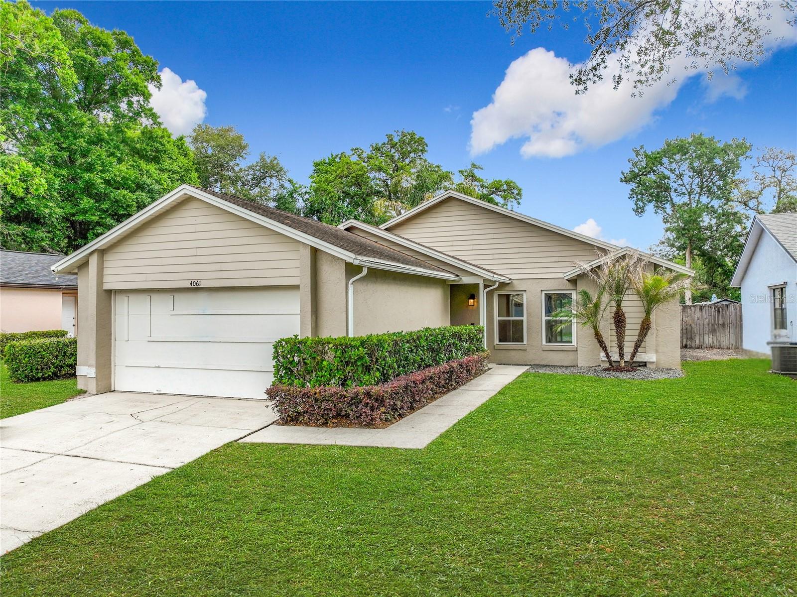 Single Family Residence in CASSELBERRY, FL - Daniel Dourado