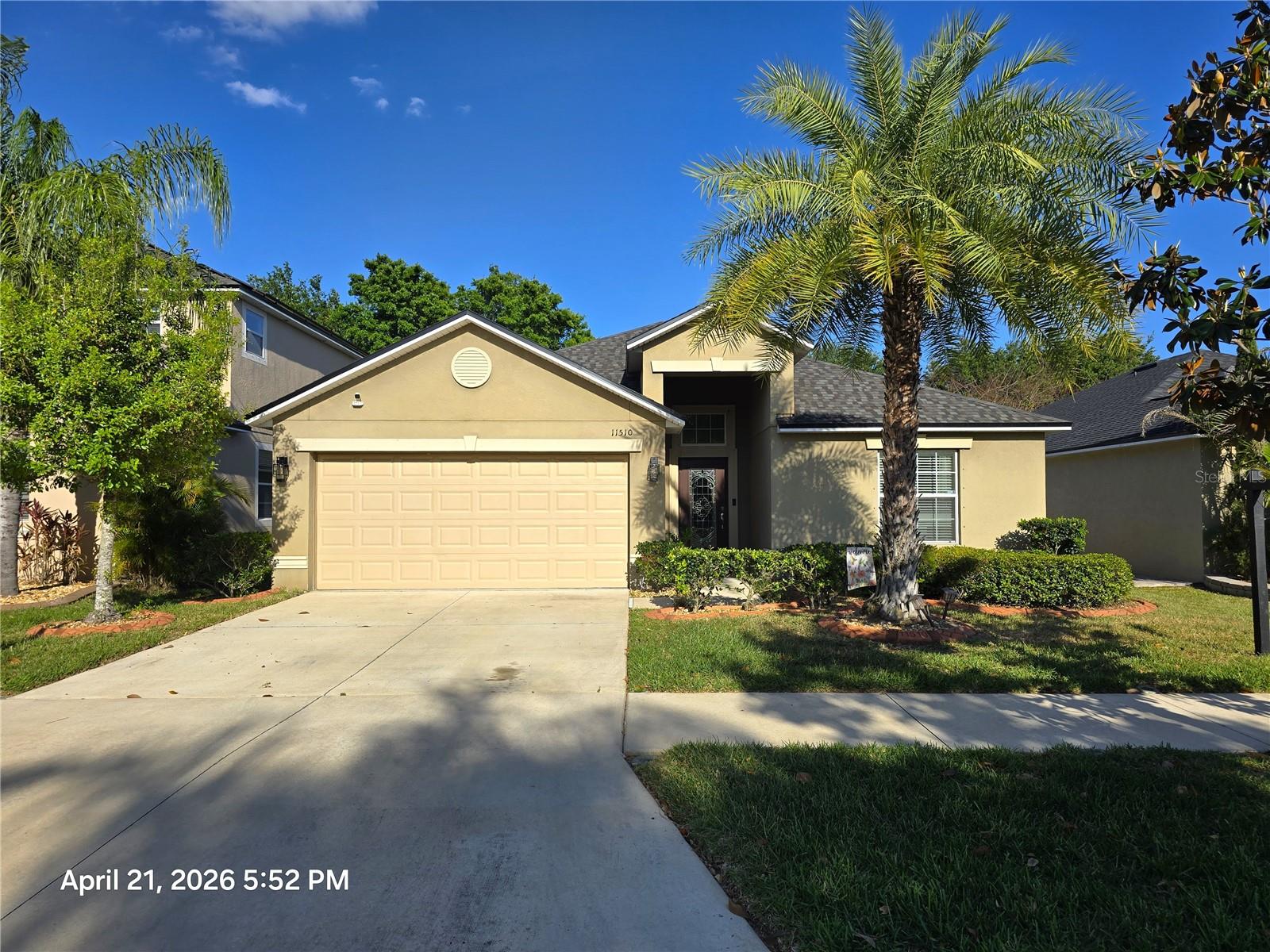 Single Family Residence in RIVERVIEW, FL - Daniel Dourado