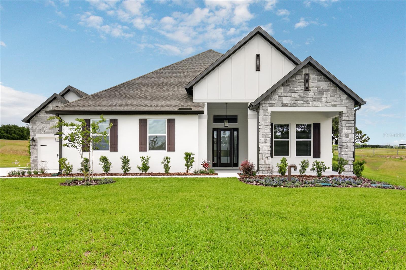Single Family Residence em FRUITLAND PARK, FL - Daniel Dourado