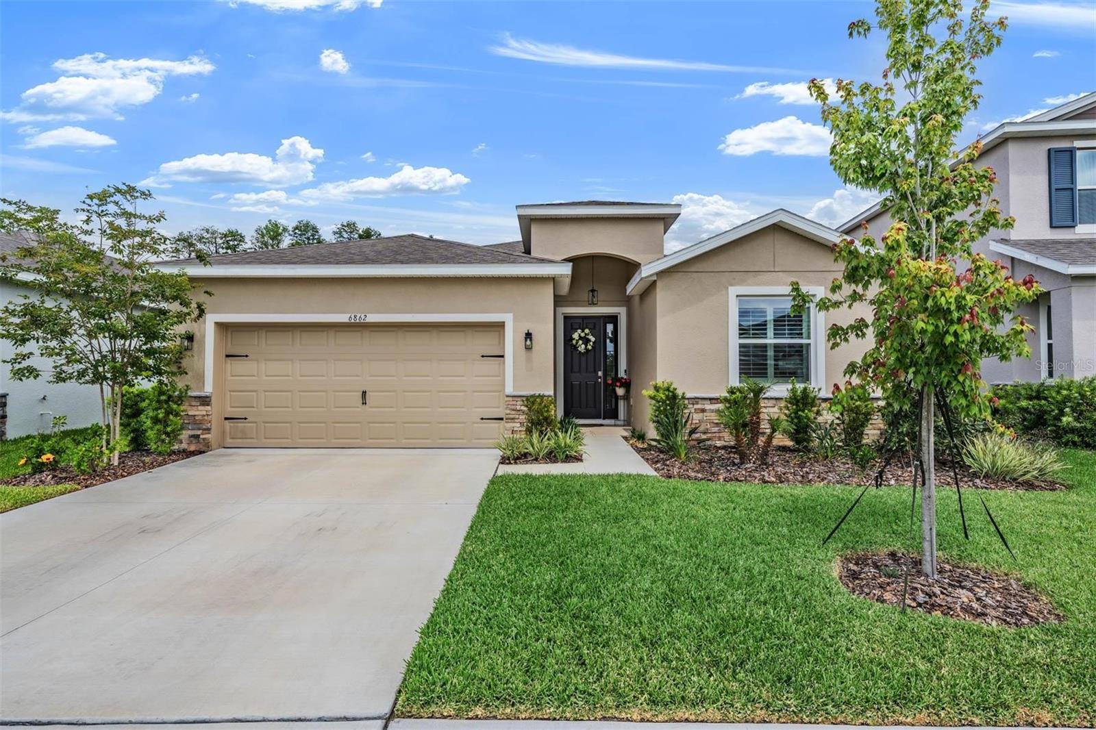 Single Family Residence em LAND O LAKES, FL - Daniel Dourado