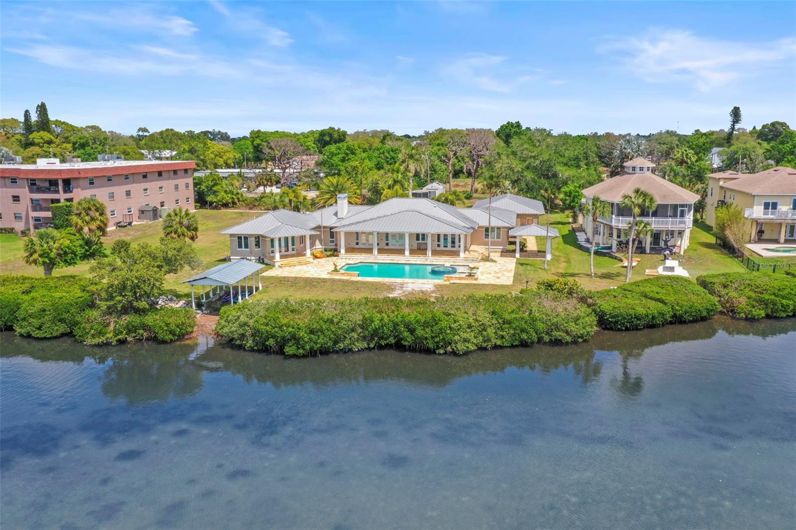 Single Family Residence in TARPON SPRINGS, FL - Daniel Dourado