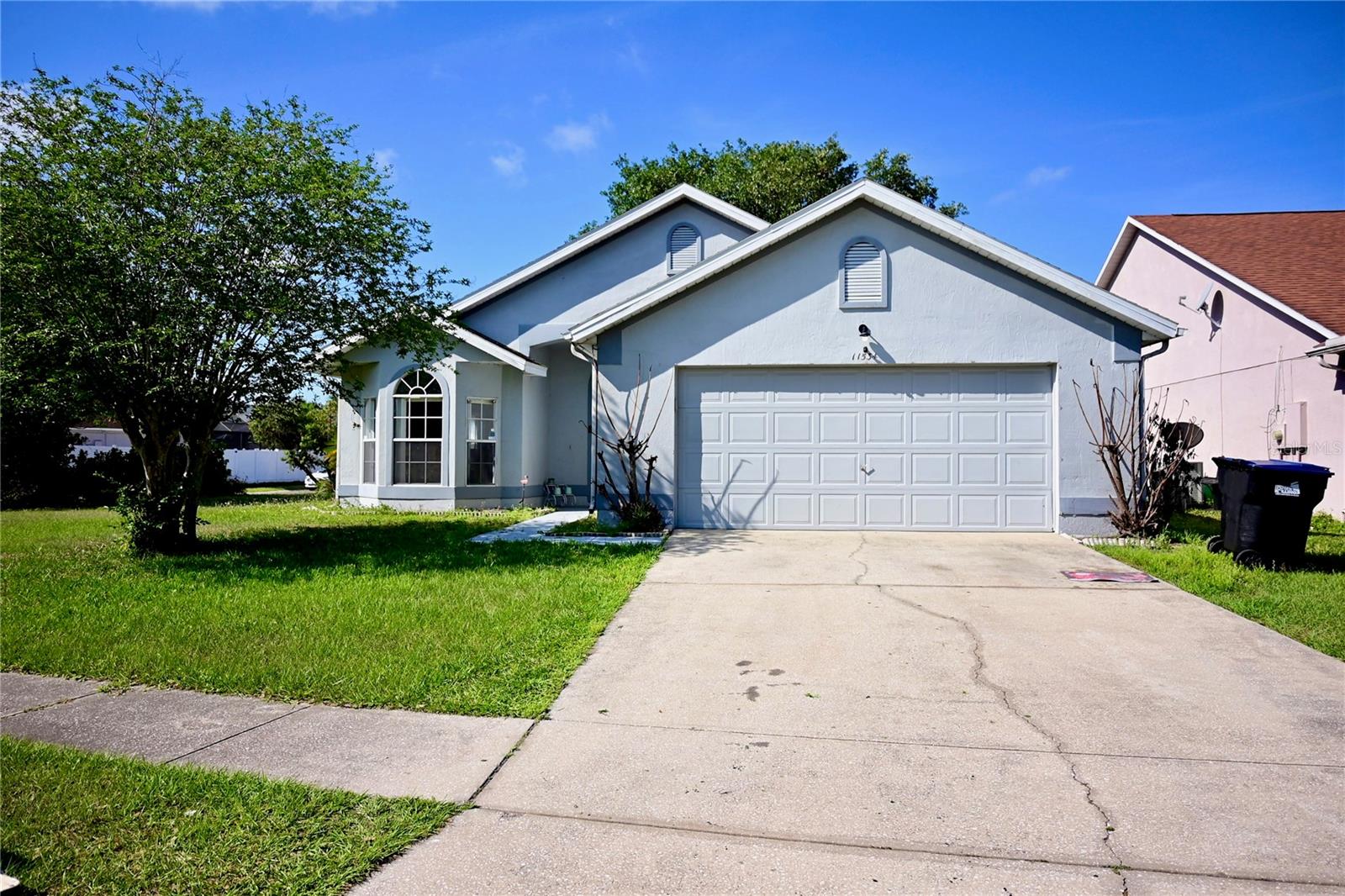 Single Family Residence in ORLANDO, FL - Daniel Dourado