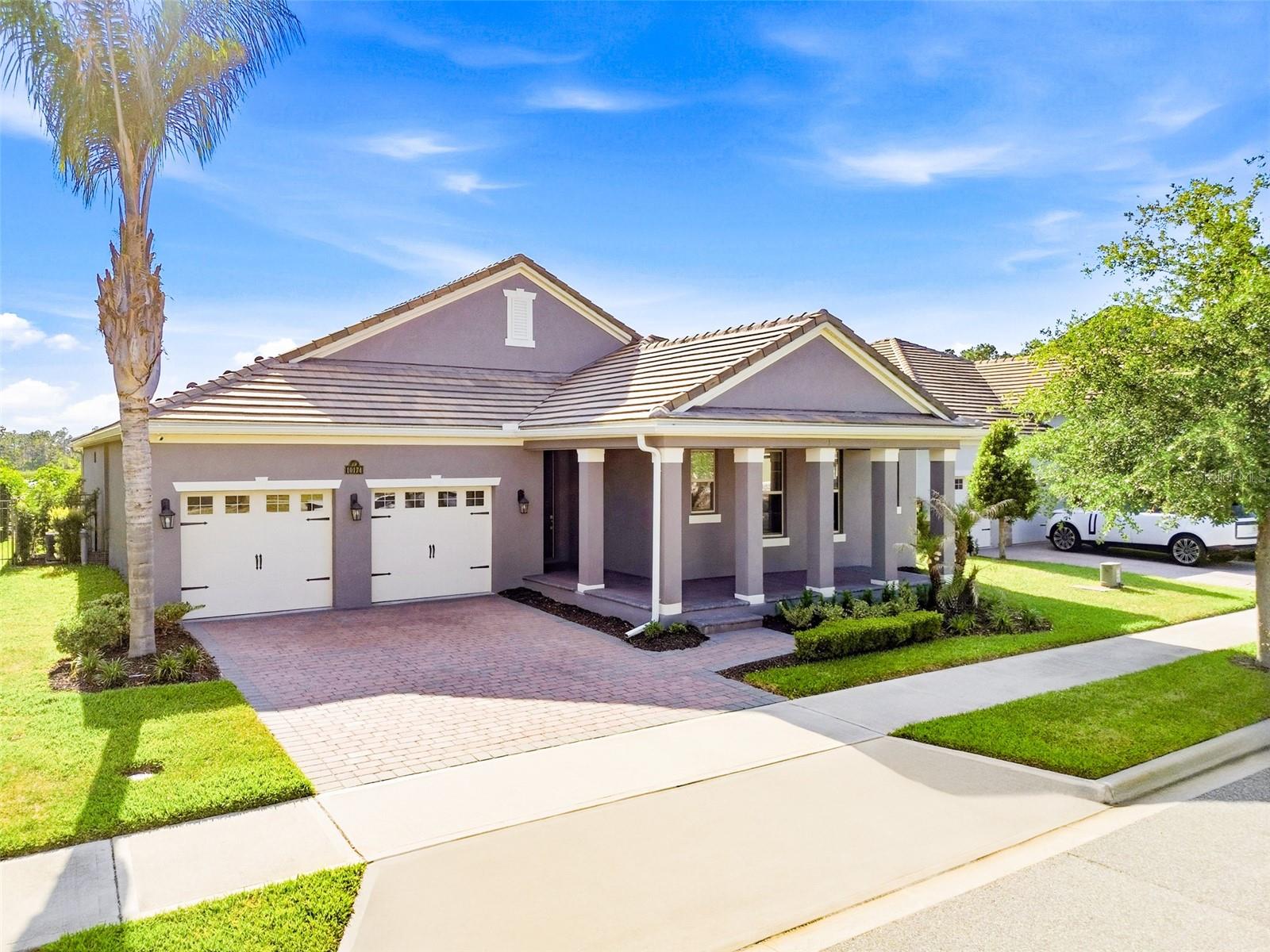 Single Family Residence in WINTER GARDEN, FL - Daniel Dourado