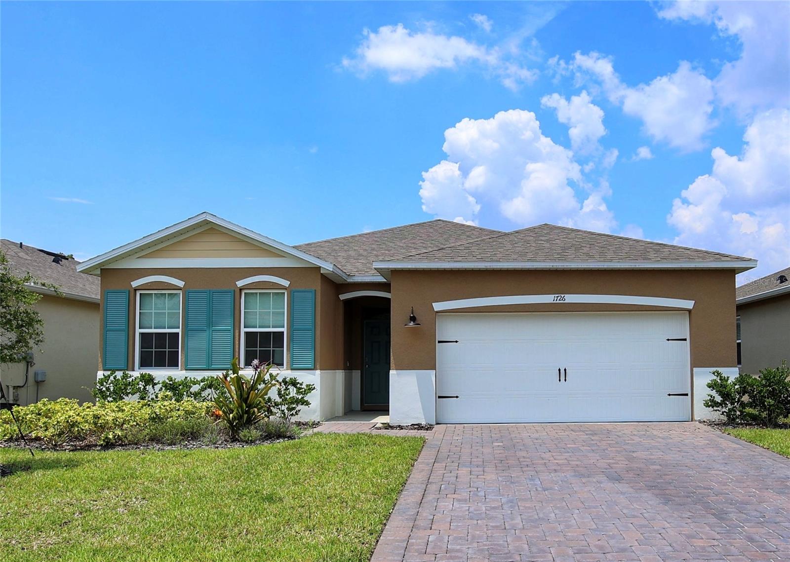 Single Family Residence in NEW SMYRNA BEACH, FL - Daniel Dourado