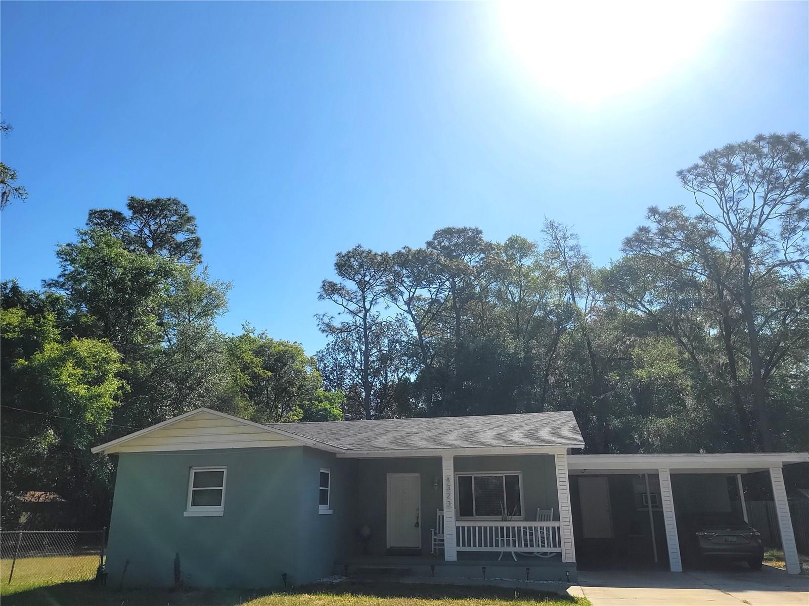 Single Family Residence in GAINESVILLE, FL - Daniel Dourado