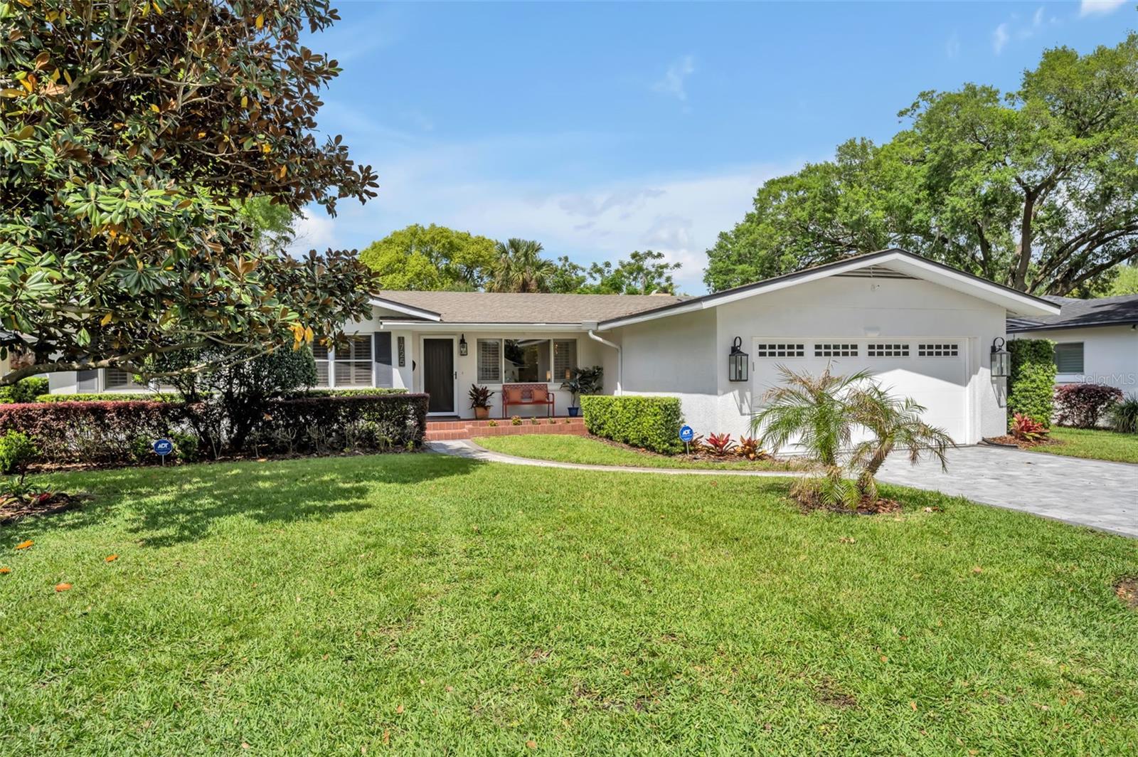 Single Family Residence in WINTER PARK, FL - Daniel Dourado