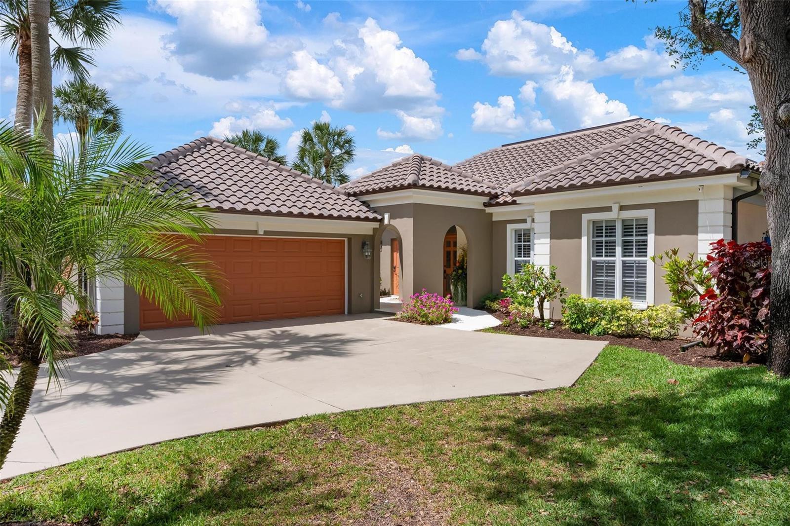 Single Family Residence em ENGLEWOOD, FL - Daniel Dourado