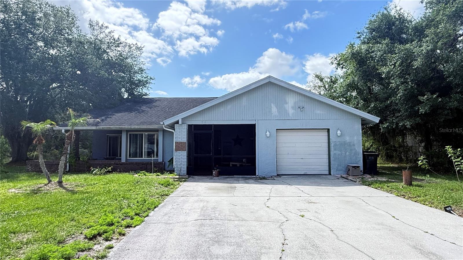 Single Family Residence em POINCIANA, FL - Daniel Dourado