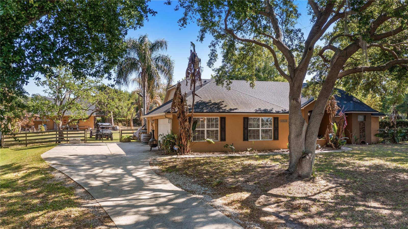 Single Family Residence em CLERMONT, FL - Daniel Dourado